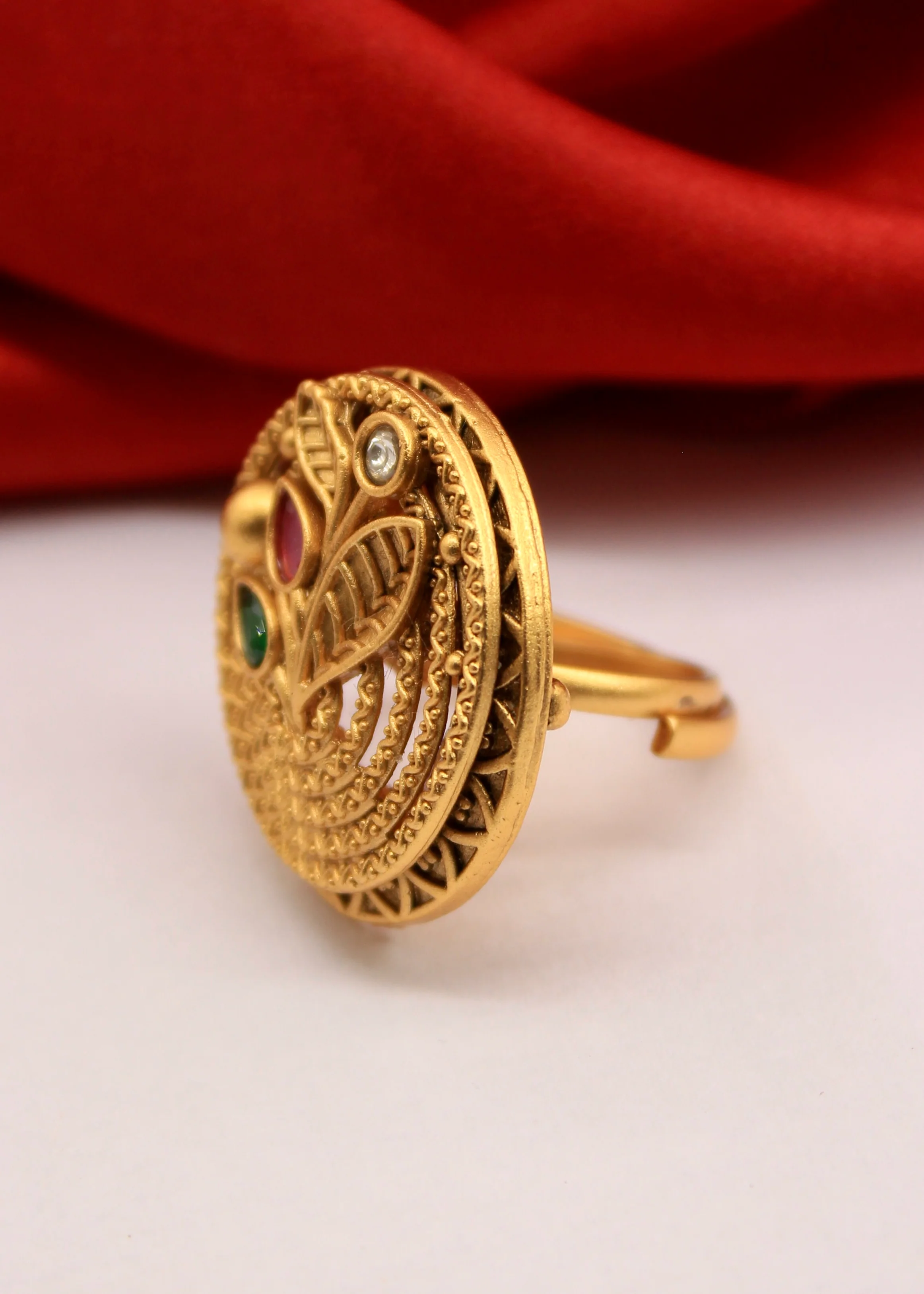 ENTICING AHILYA FINGER RING - Image 3