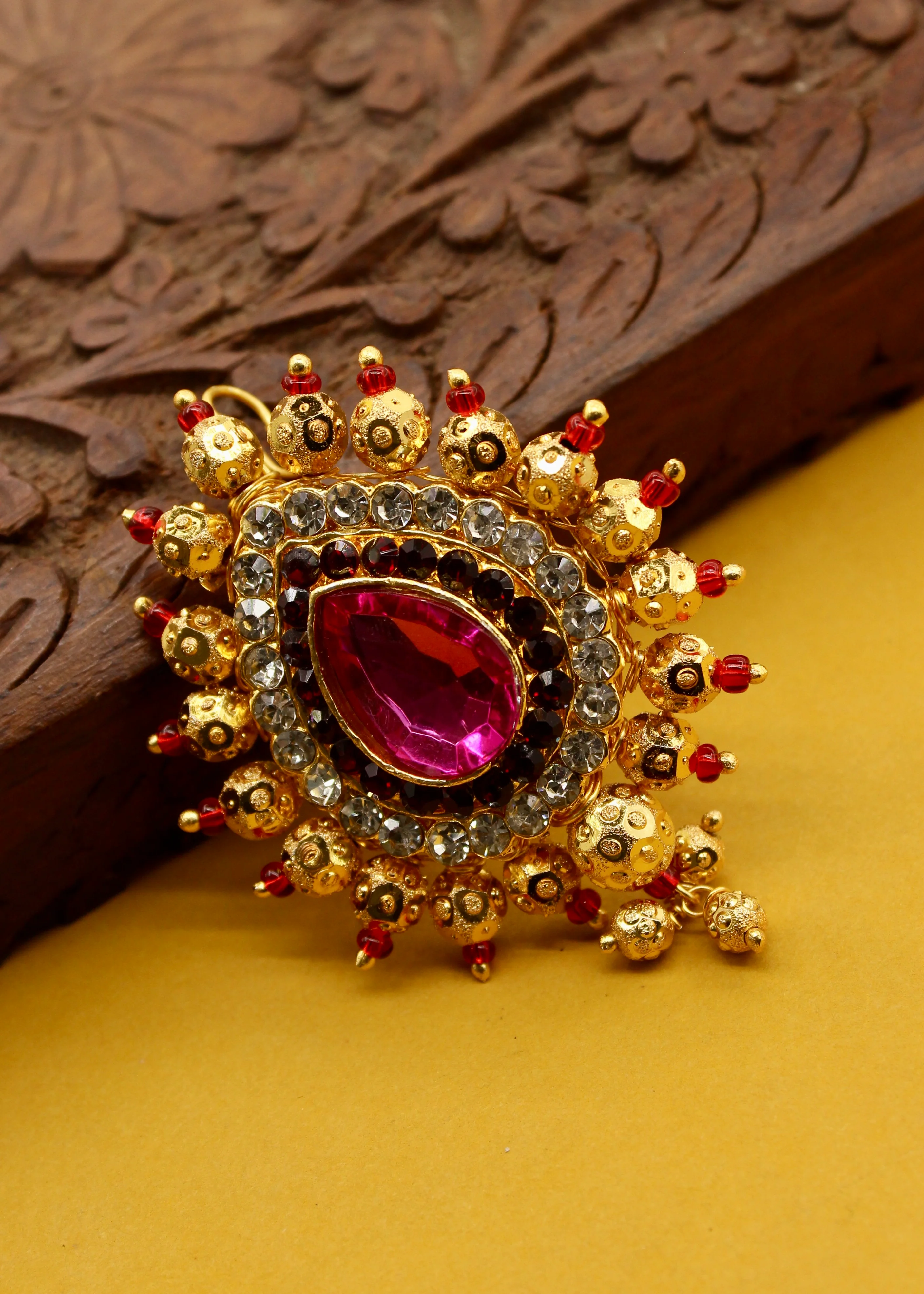 BEAUTEOUS SAREE BROOCH - Image 3