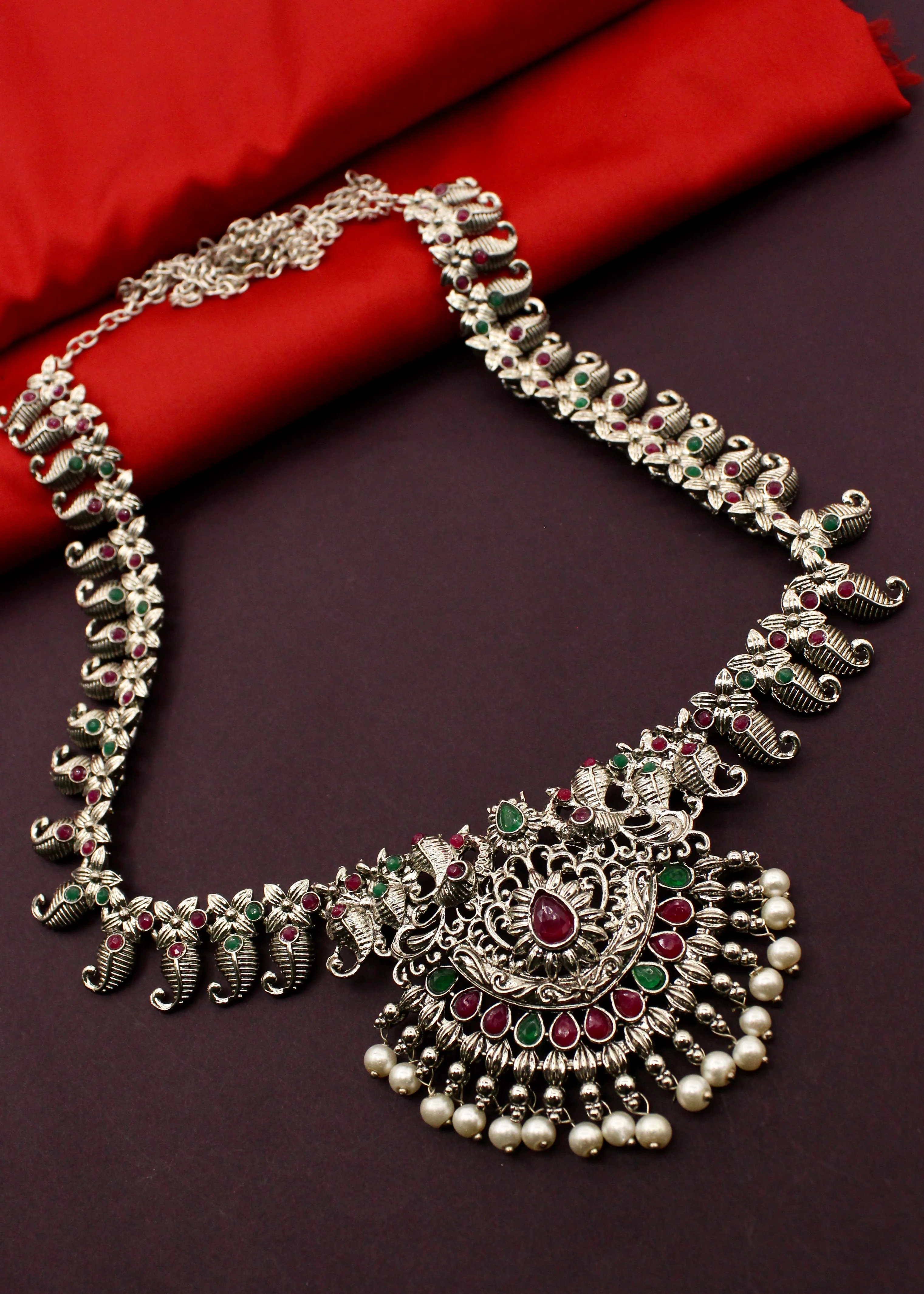 STRIKING PEACOCK OXIDISED MEKHALA - Image 3