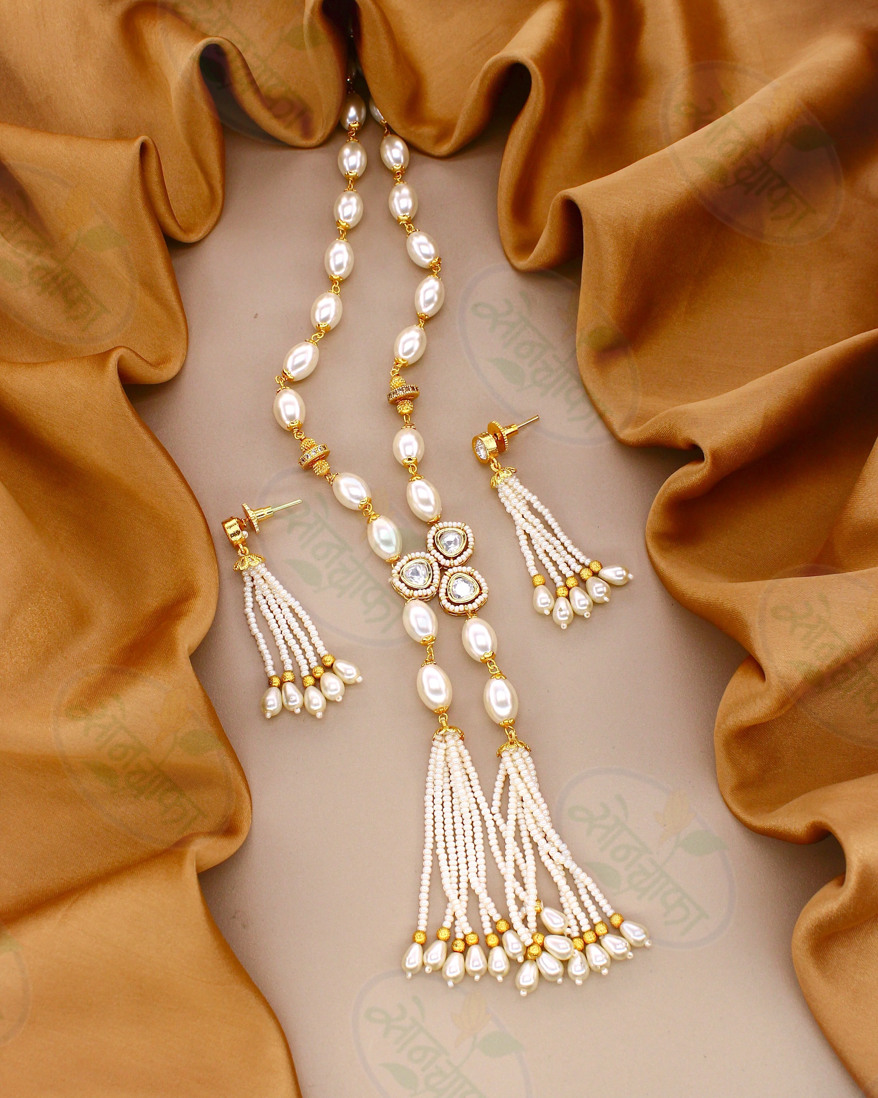 STYLISH PEARL DESIGNER NECKLACE - Image 2