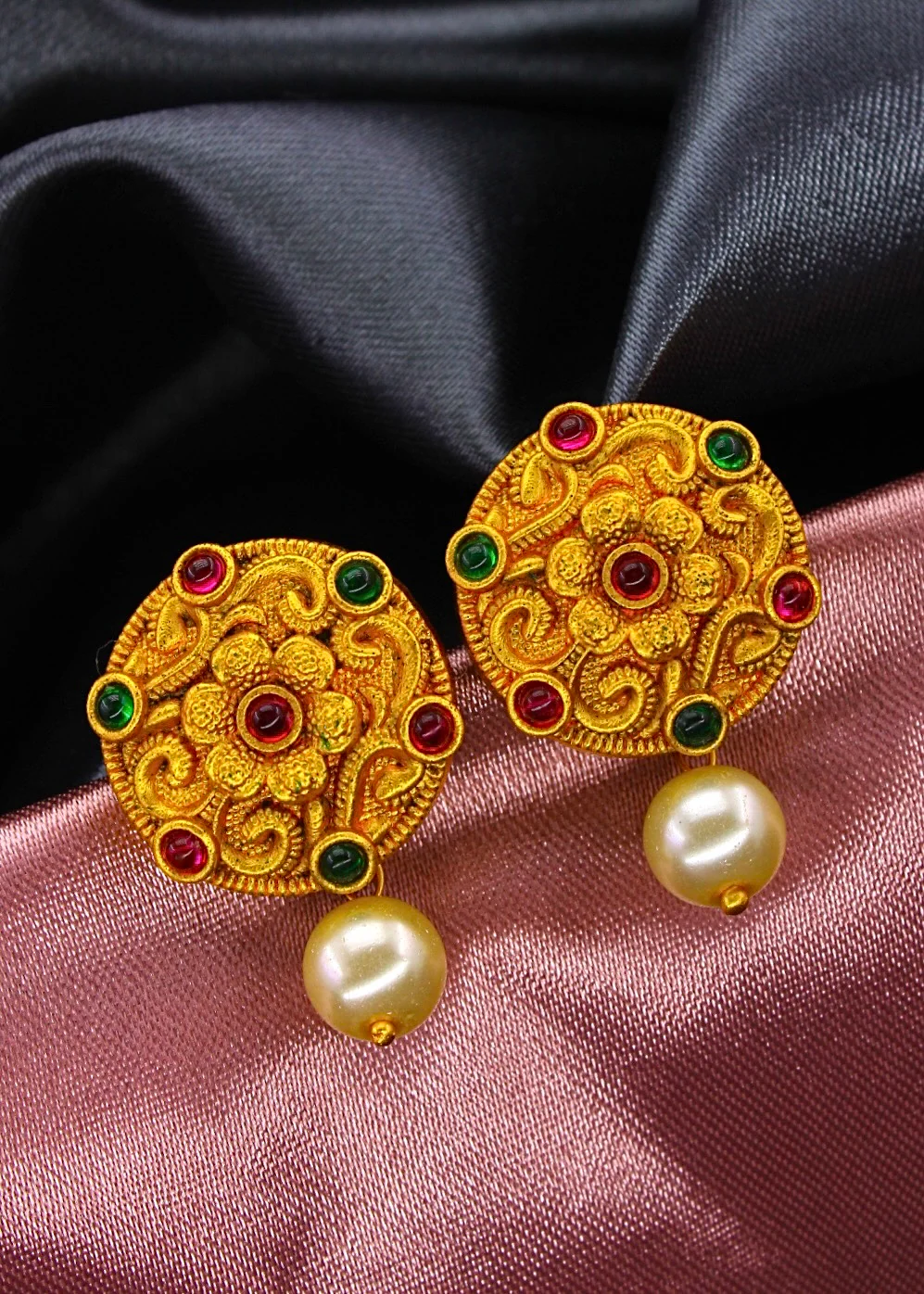 BLOSSOM MATTE EARRINGS - Image 2