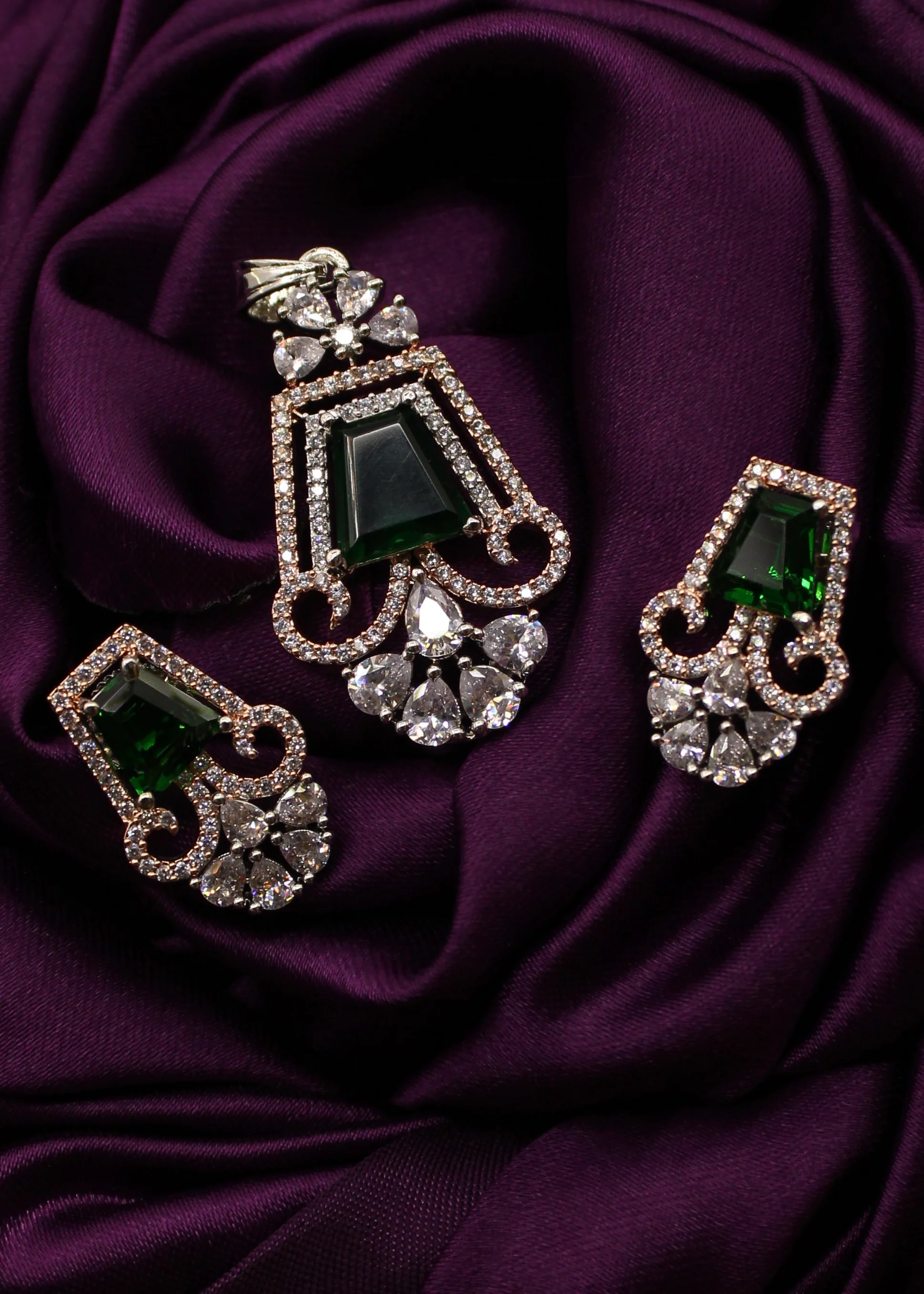 STYLISH DIA PENDANT SET - Image 4