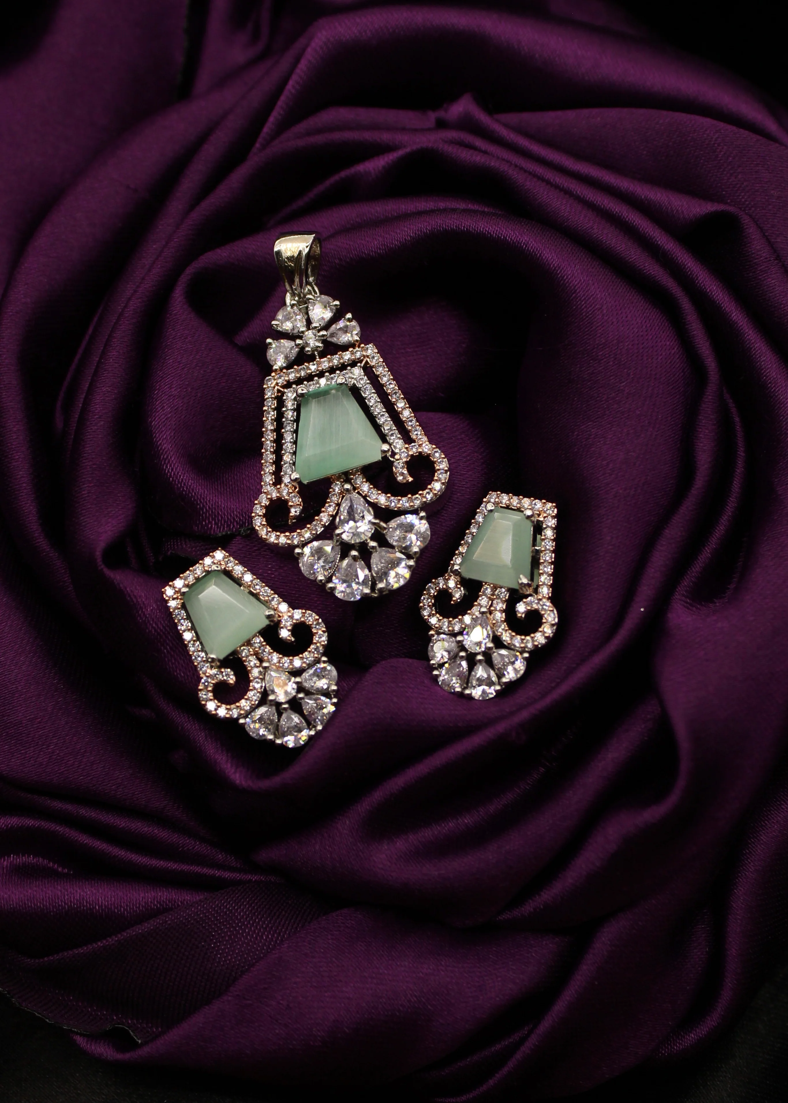 STYLISH DIA PENDANT SET - Image 6
