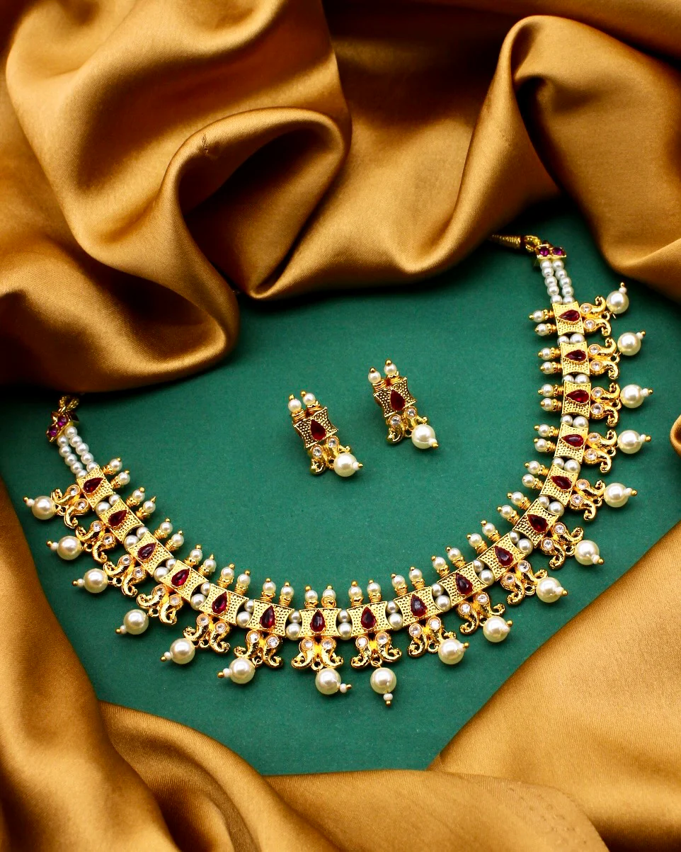 DROPLET DESIGNER NECKLACE - Image 2