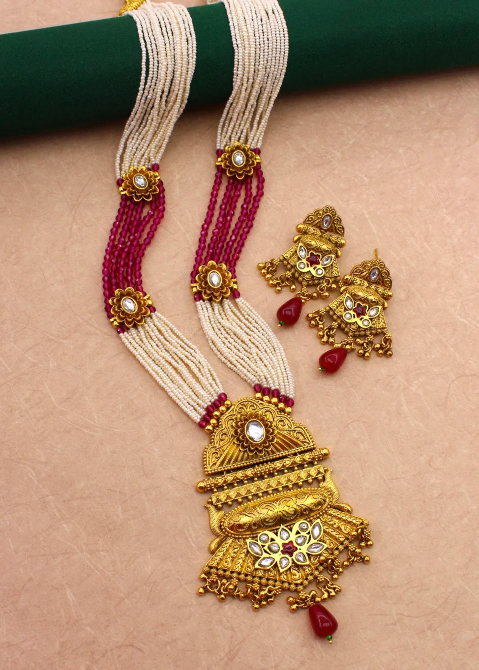 GORGEOUS RAJWADI MOTI NECKLACE - Image 3
