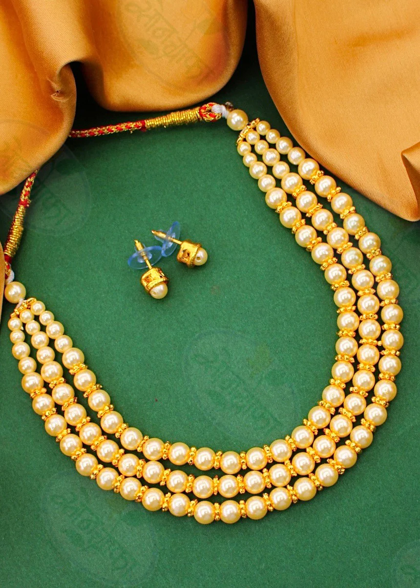 THREE LAYER MOTI NECKLACE