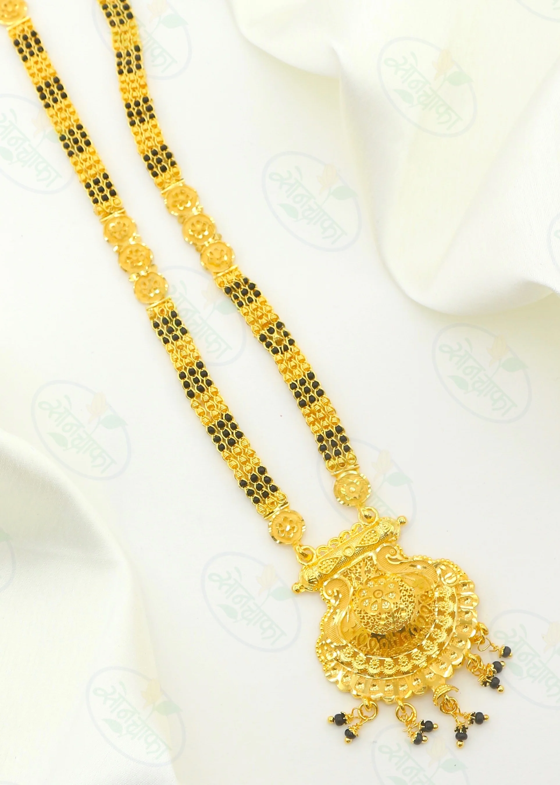 ENTICING PEACOCK DESIGNER MANGALSUTRA - Image 4