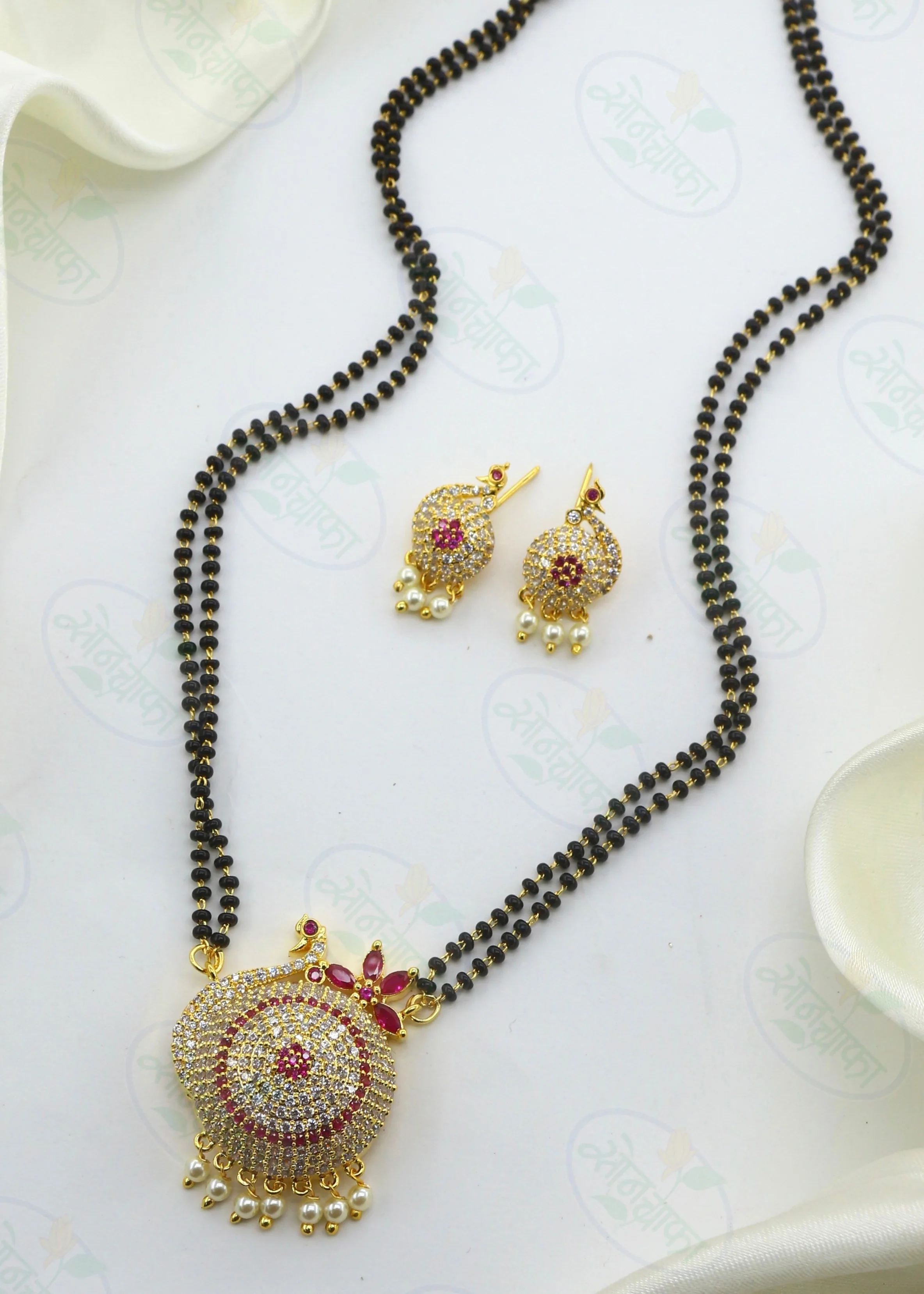 GORGEOUS PEACOCK MOTI MANGALSUTRA
