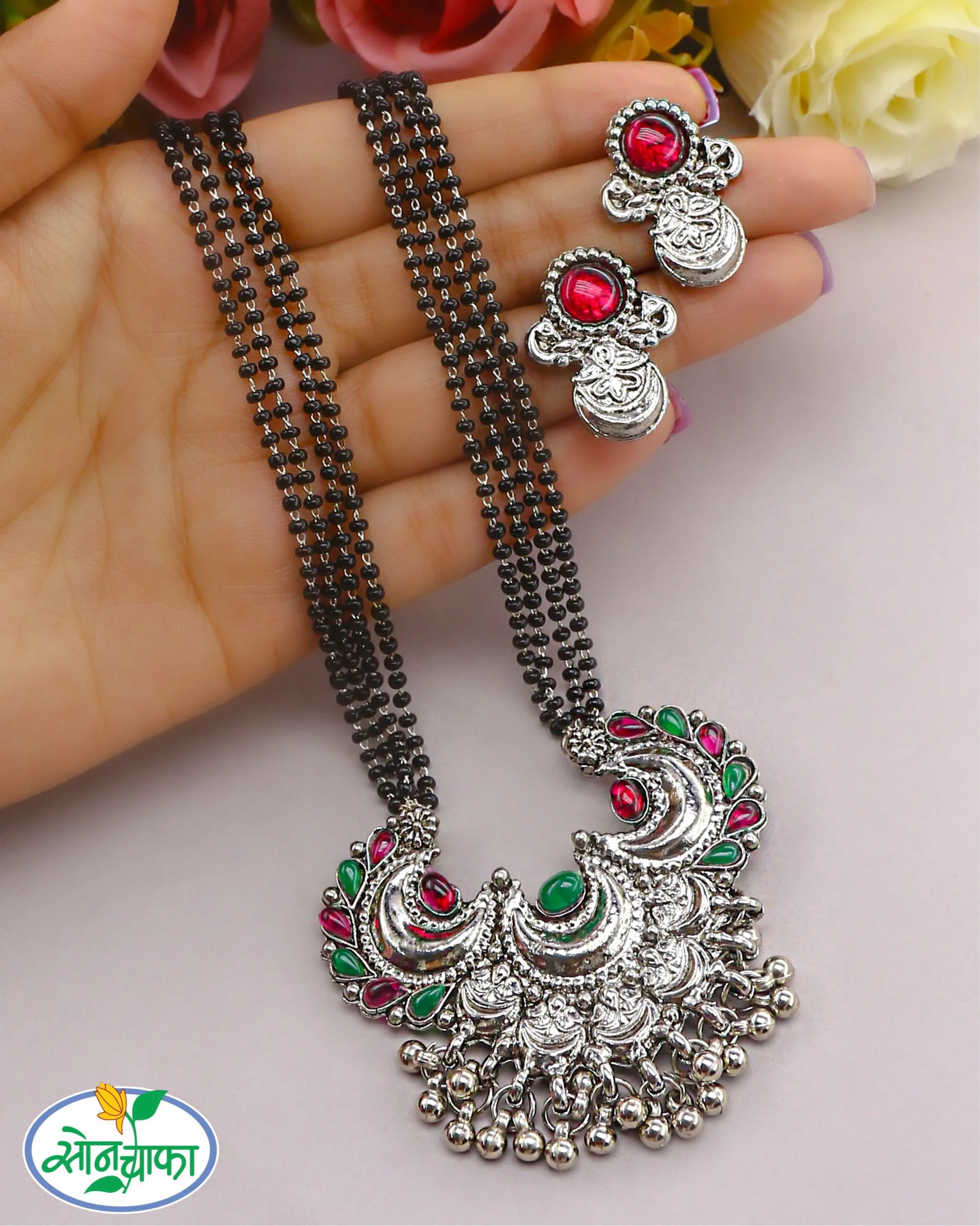 HALF-MOON PENDANT OXIDISED MANGALSUTRA