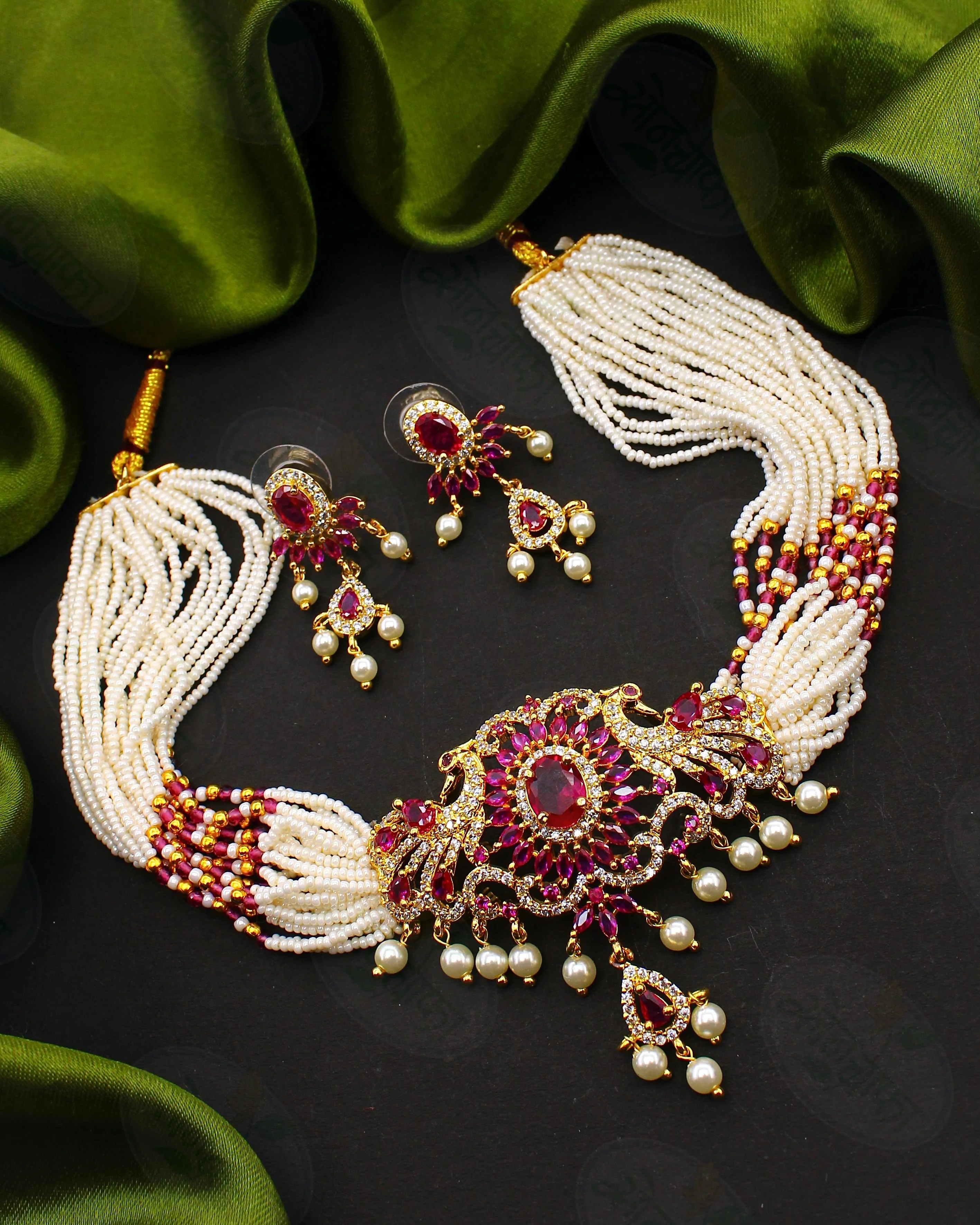 REGAL PEACOCK CHOKER - Image 2
