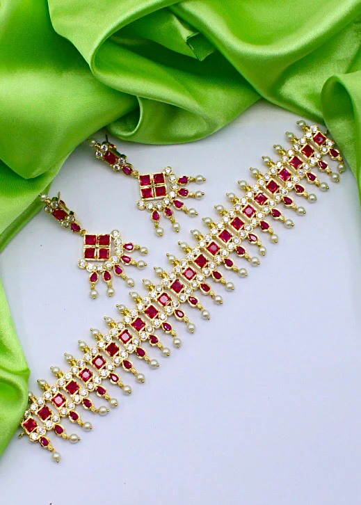 LUMINOUS PEARL NECKLACE - Image 2