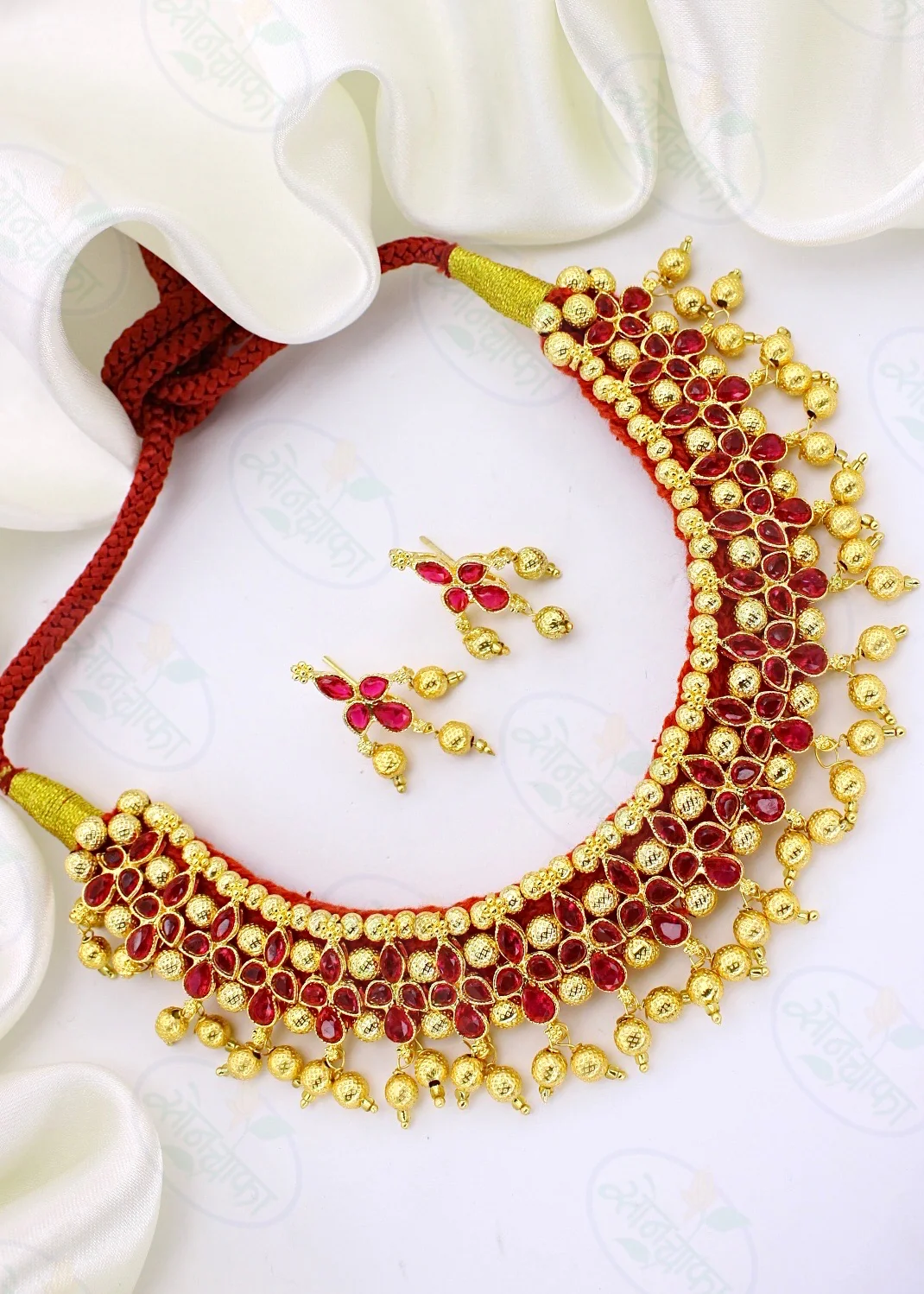 IMPRESSIVE MALHAR NECKLACE - Image 3