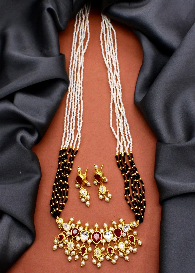 MULTI COLOUR TANMANI NECKLACE - Image 12