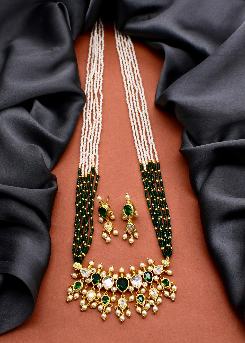 MULTI COLOUR TANMANI NECKLACE - Image 6