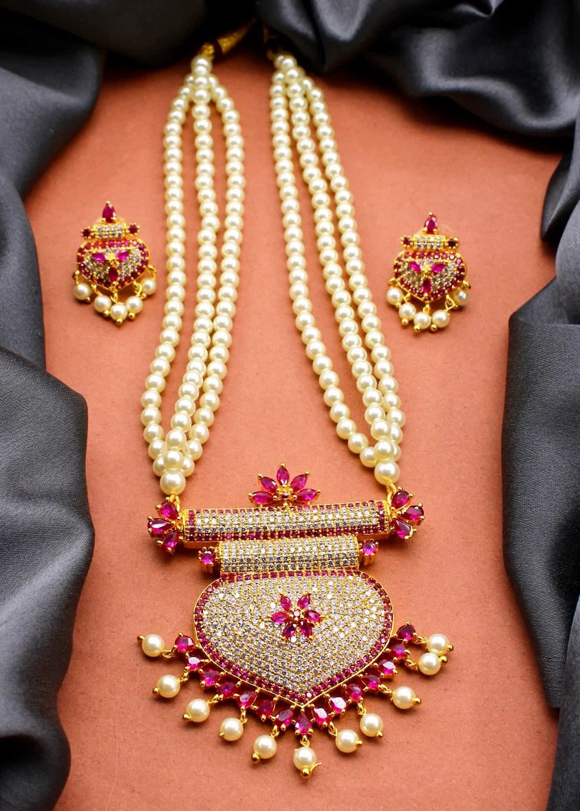 IMPERIAL MOTI NECKLACE - Image 10