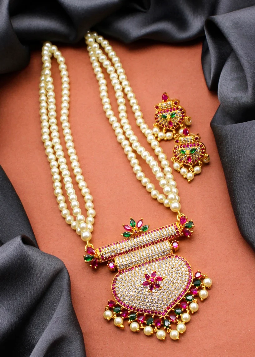 IMPERIAL MOTI NECKLACE - Image 6