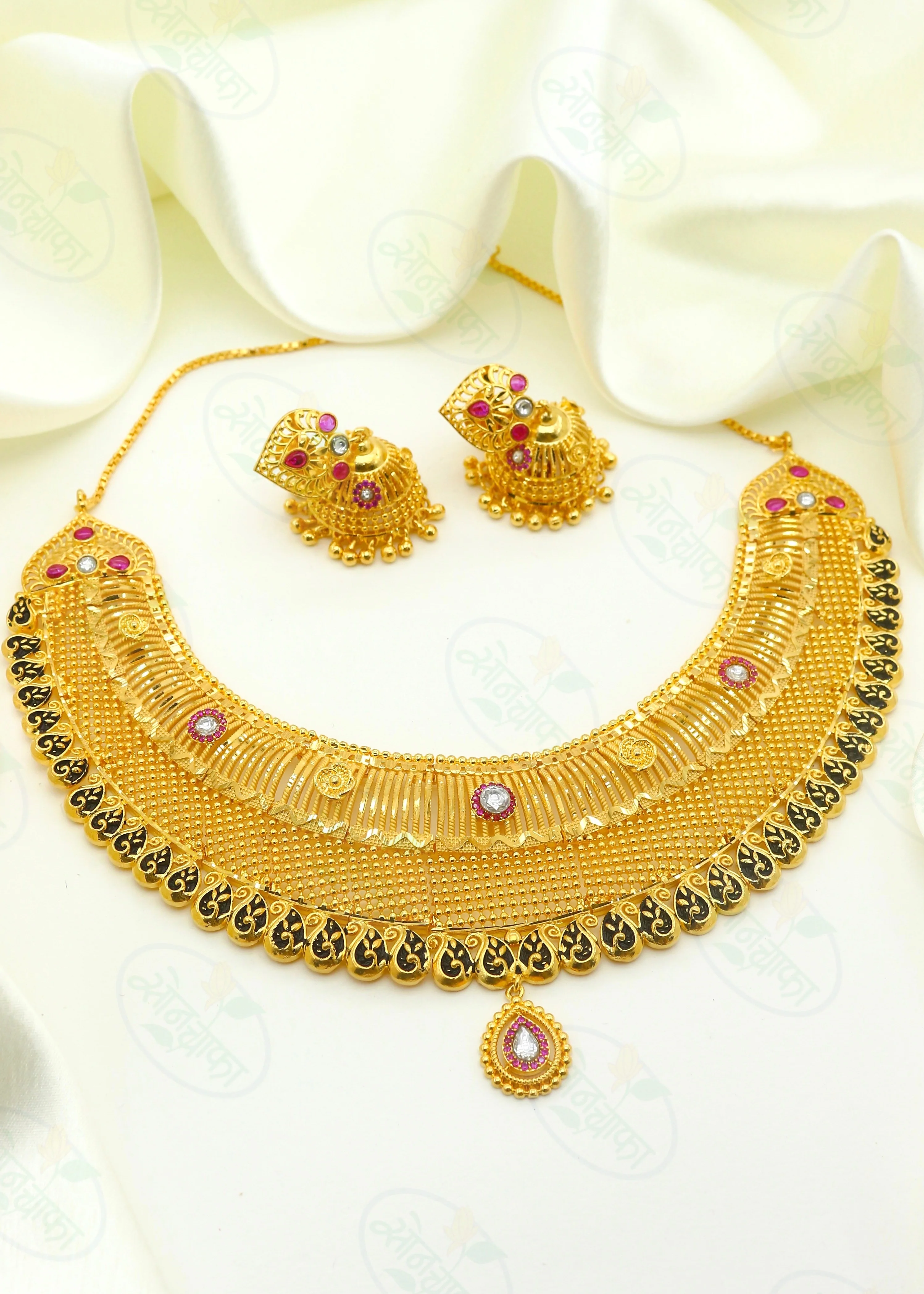 UNIQUE DESIGNER NECKLACE - Image 3