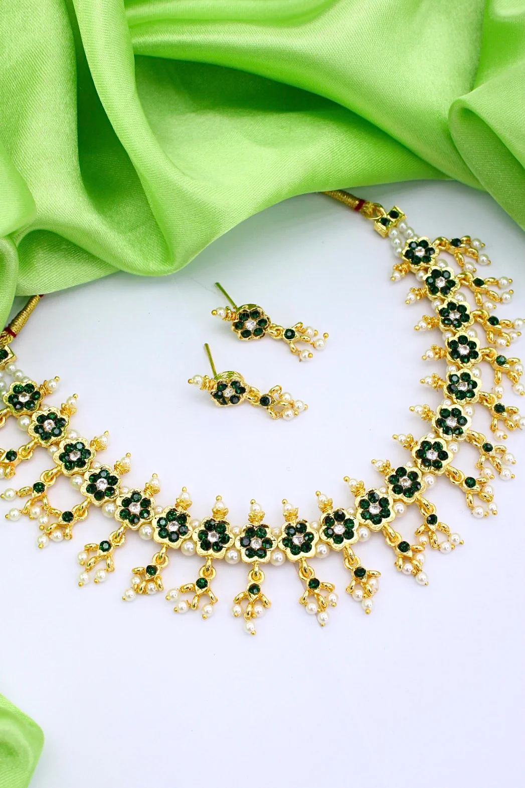 FLOWERET MOTI NECKLACE - Image 9