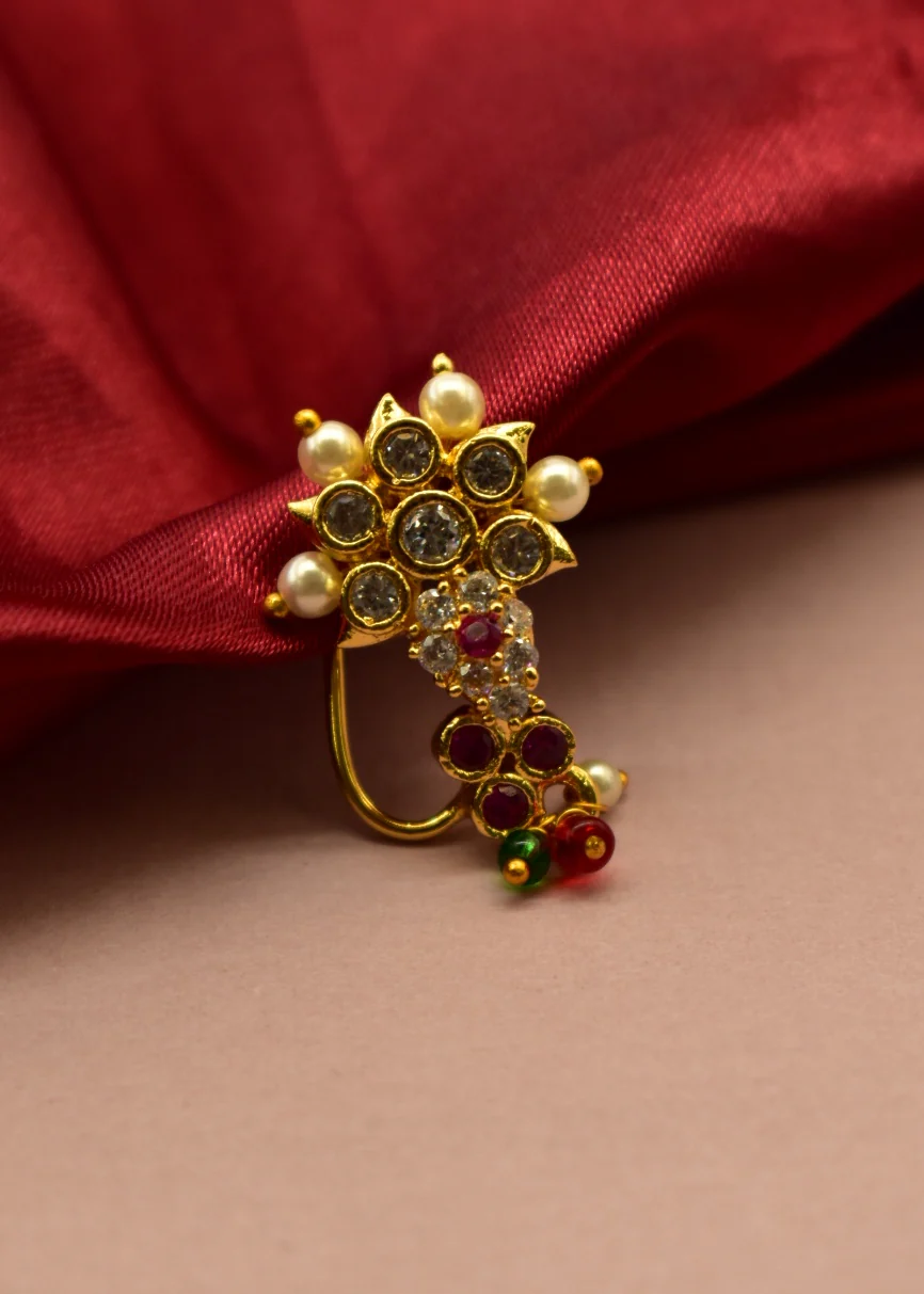 DAZZLING DESIGNER NATH