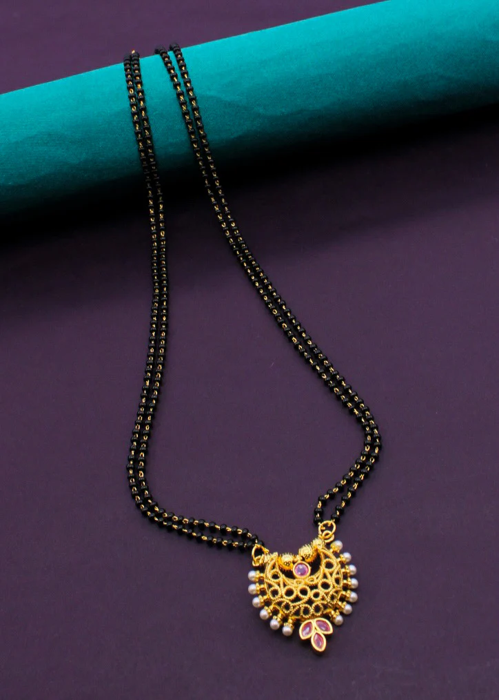 GLOSSY MANGALSUTRA - Image 3