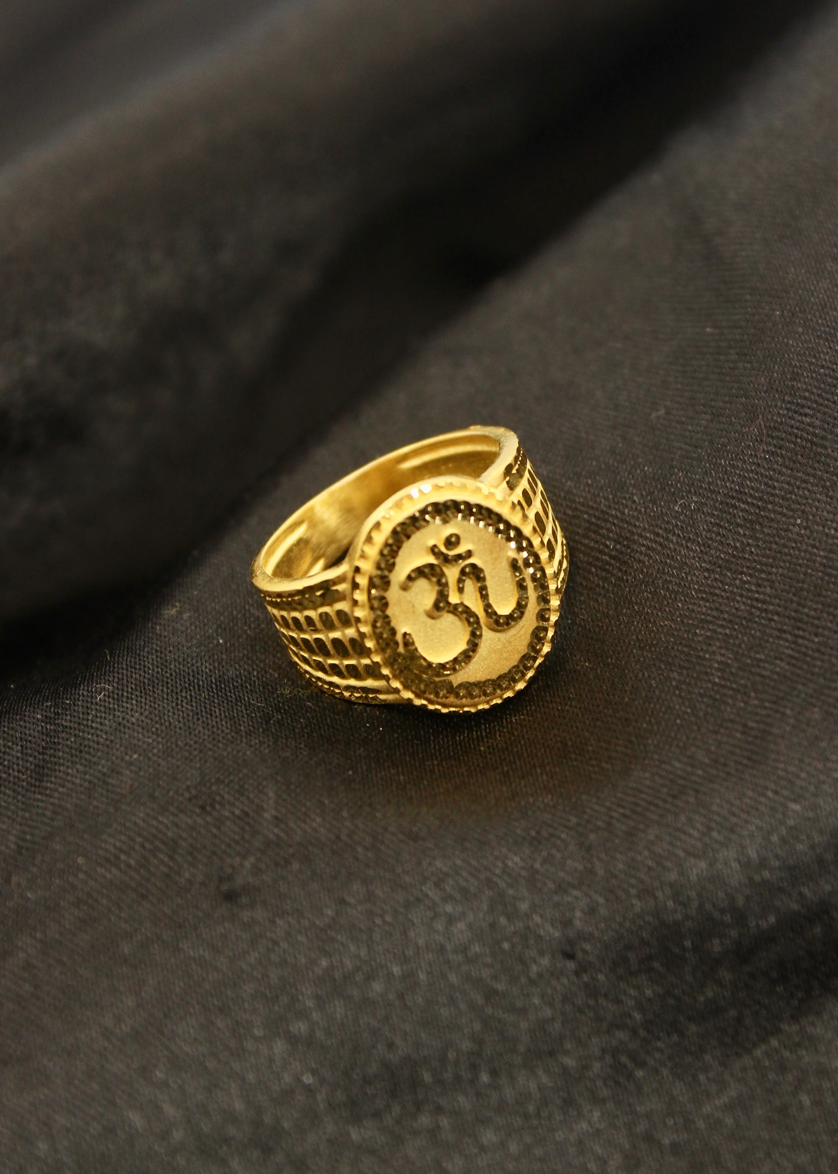 DIVINE GOLD PLATED RING - Image 2