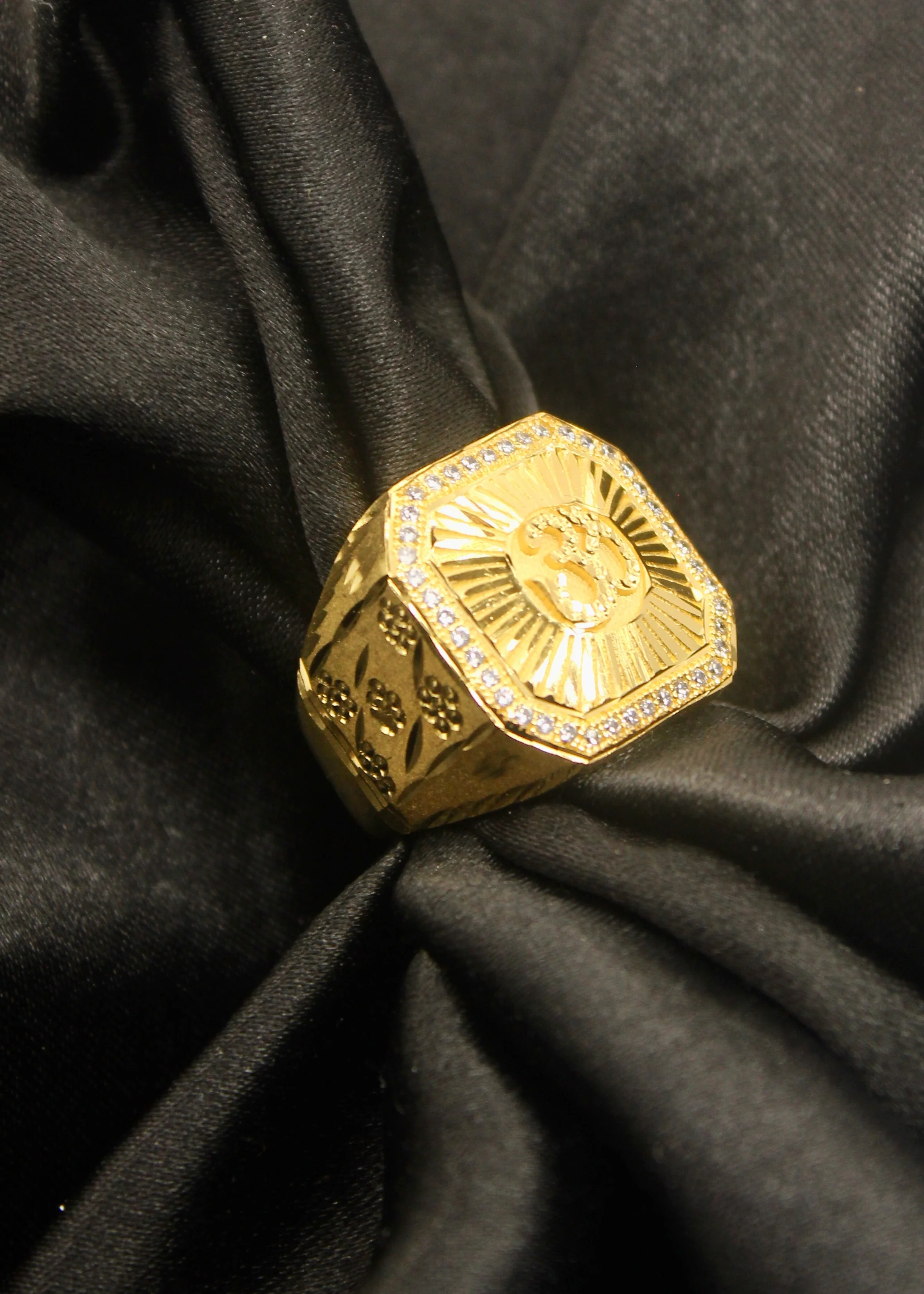 ARTISTIC GOLD PLATED RING - Image 4