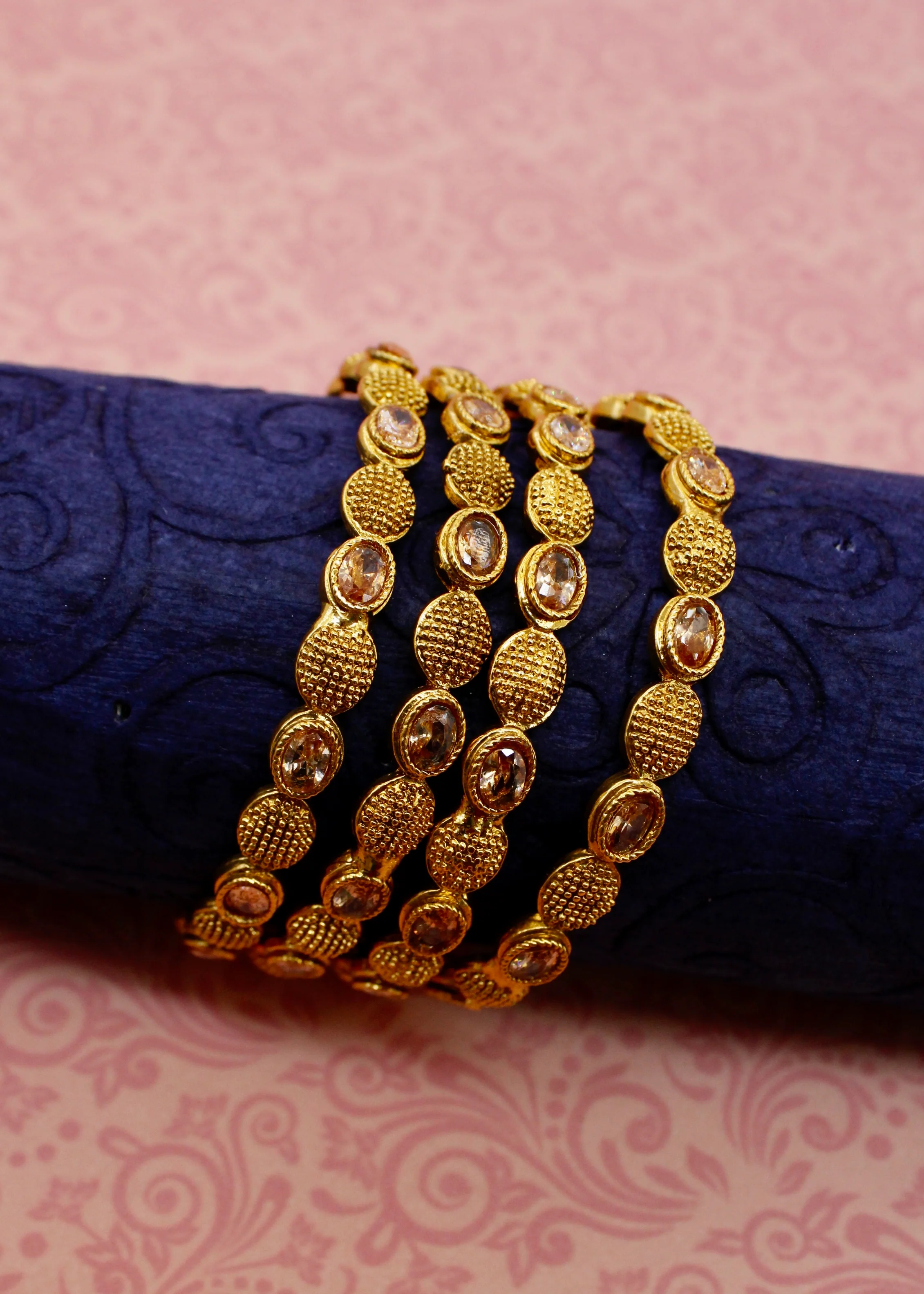 OVAL SHAPE 4 PC BANGLES - Image 4