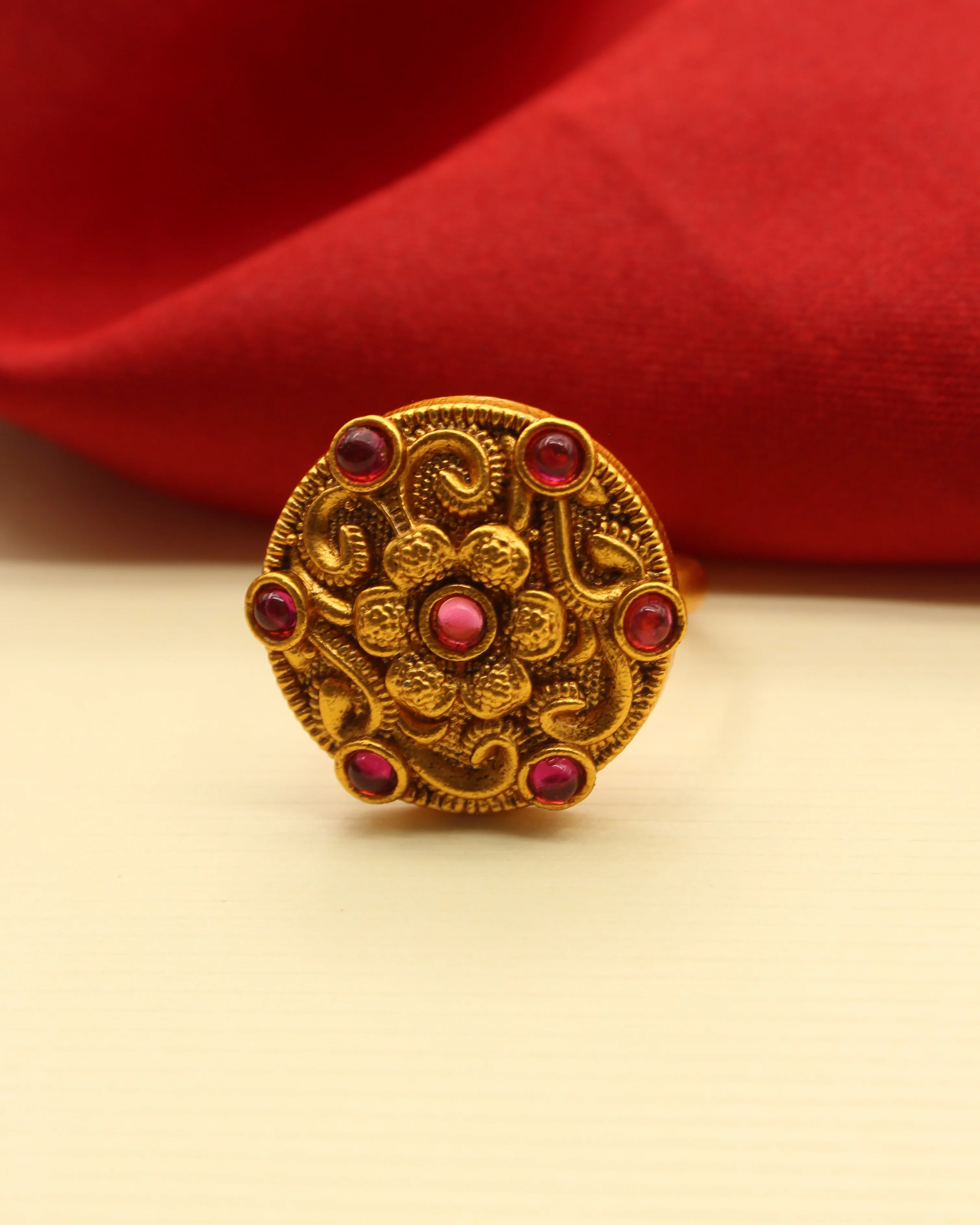 GLASS FINGER RING - Image 2