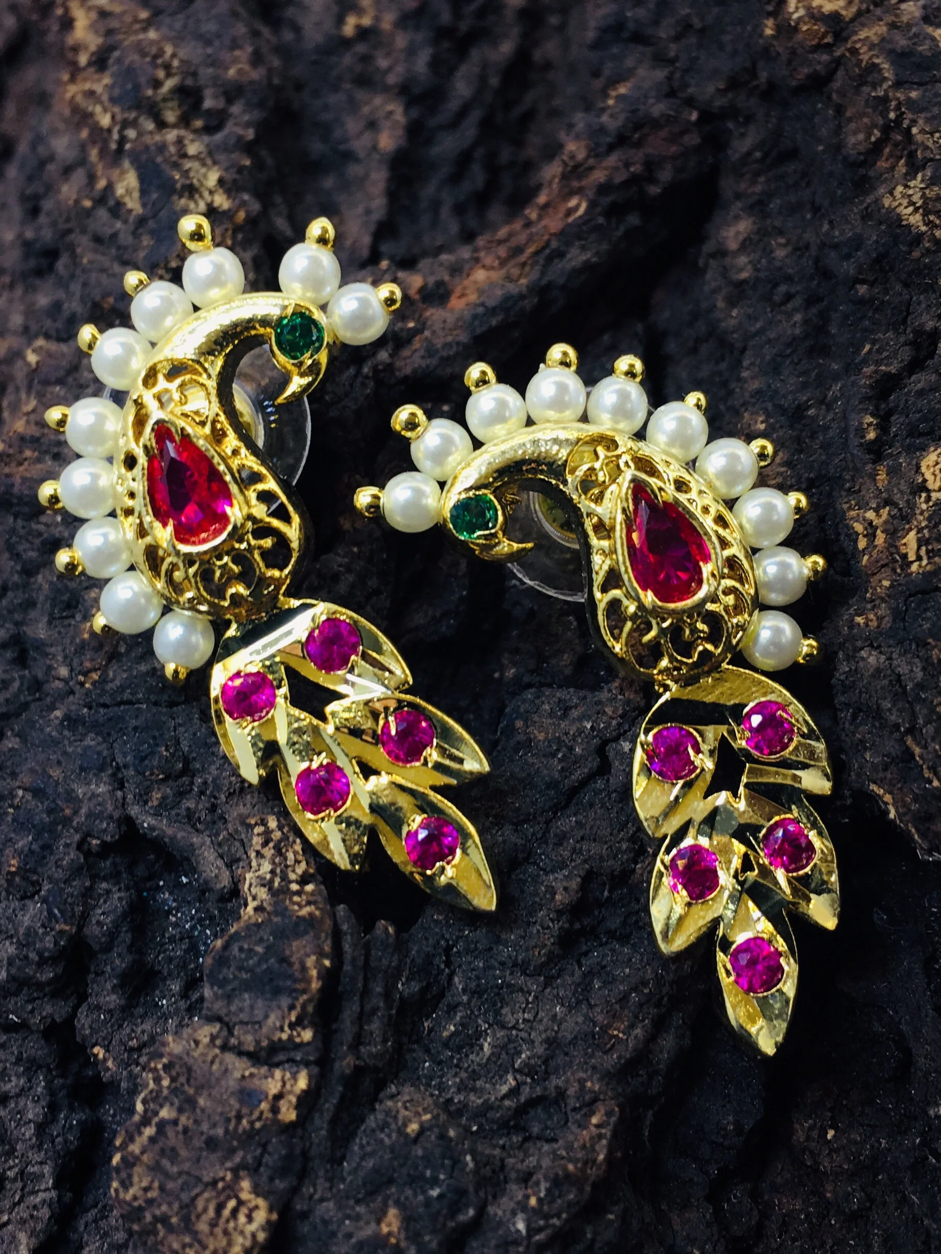 PEACOCK FEATHER EARRINGS - Image 4