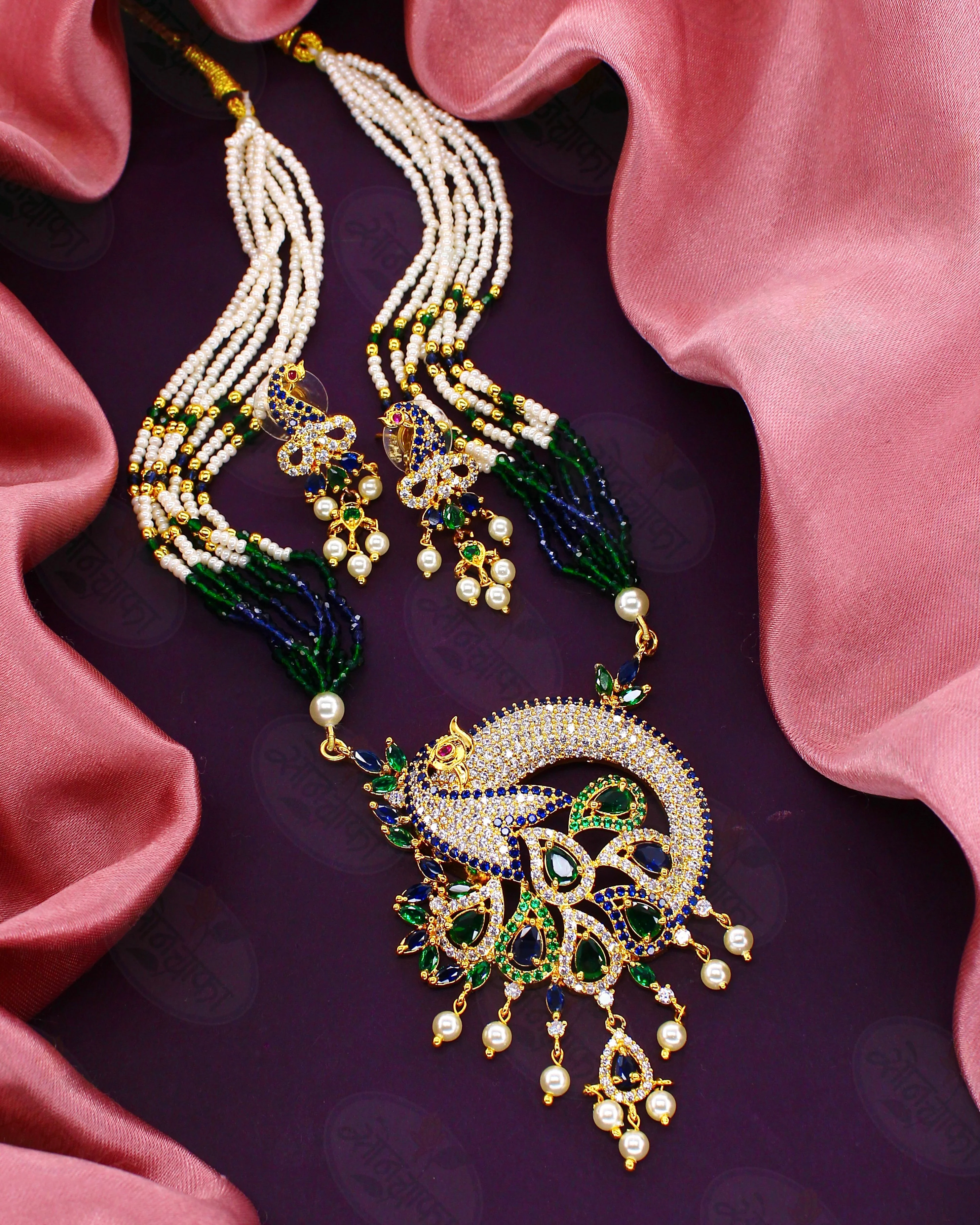 GLEAMING PEACOCK PEARL NECKLACE - Image 6