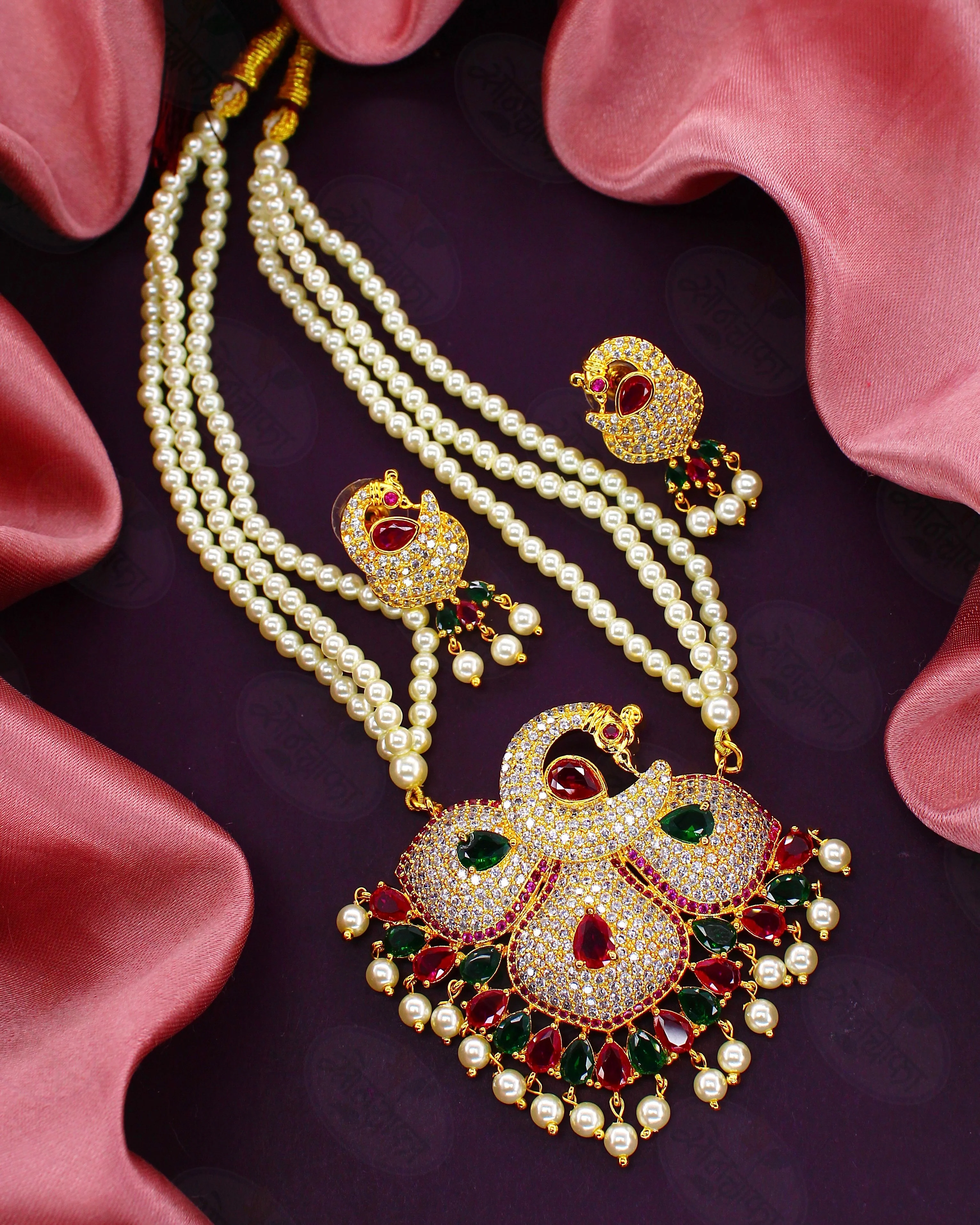 PRETTY ELEGANT PEARL NECKLACE - Image 2