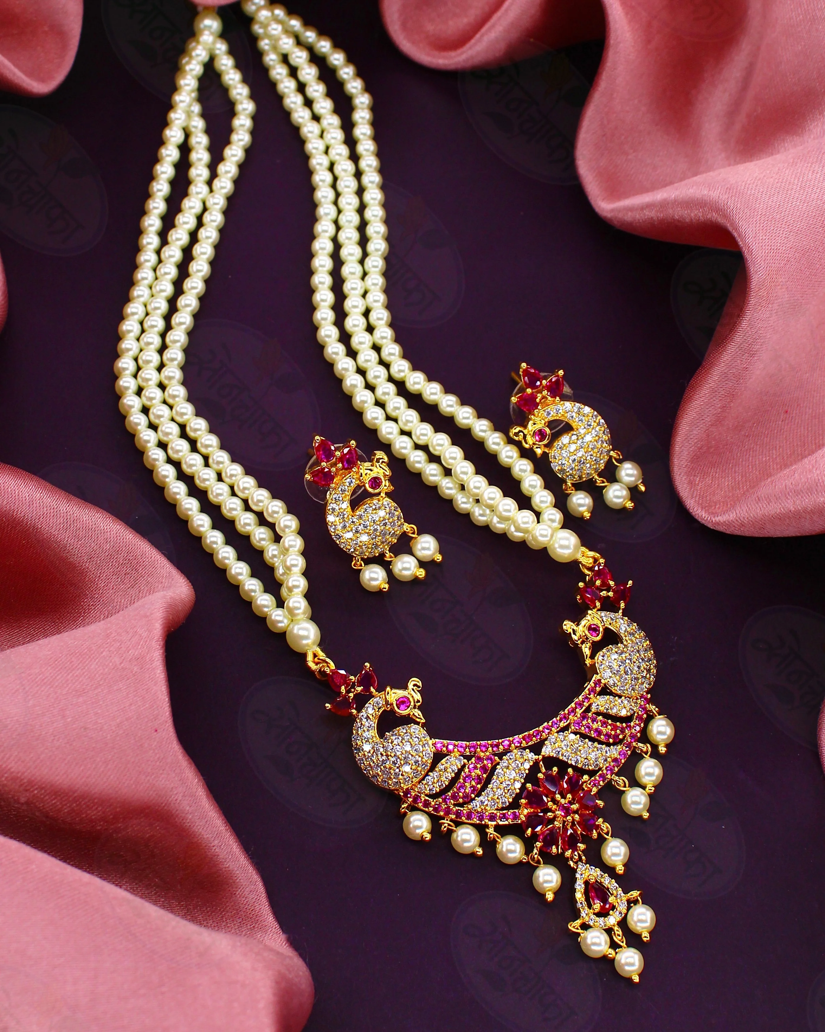 RADIANT CHARM PEACOCK NECKLACE
