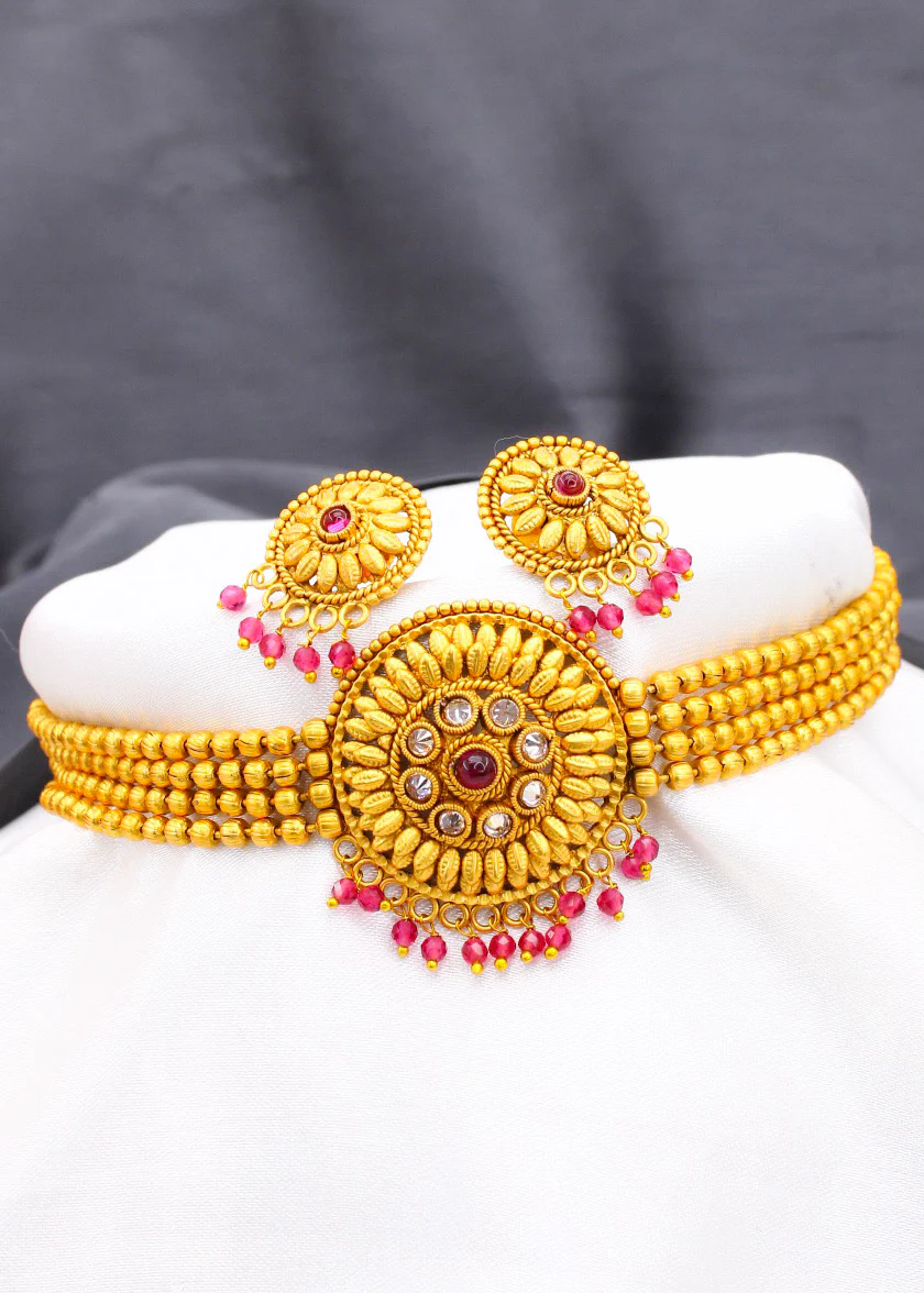MATTE GOLD FINISH CHOKER - Image 2
