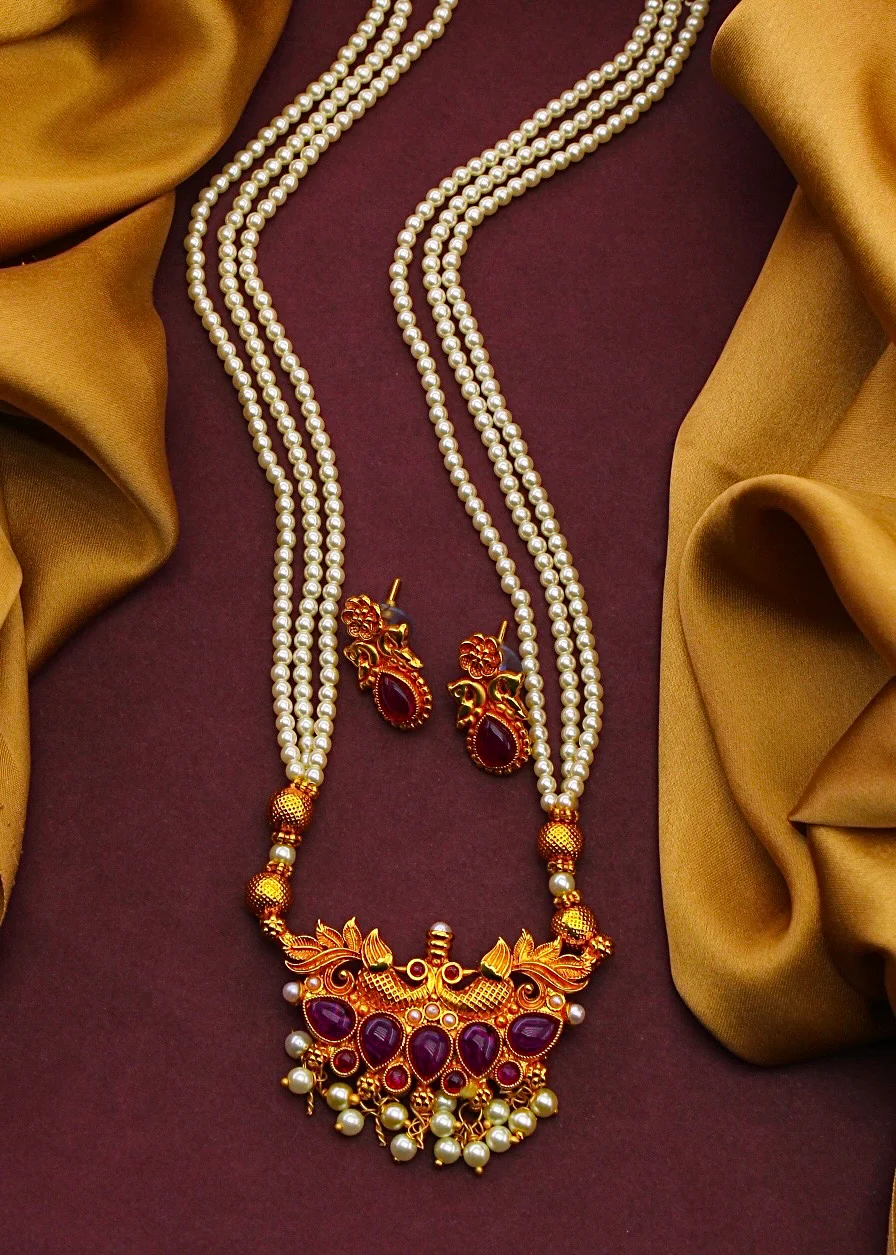 BEWITCHING PEARL CHOKER NECKLACE - Image 4