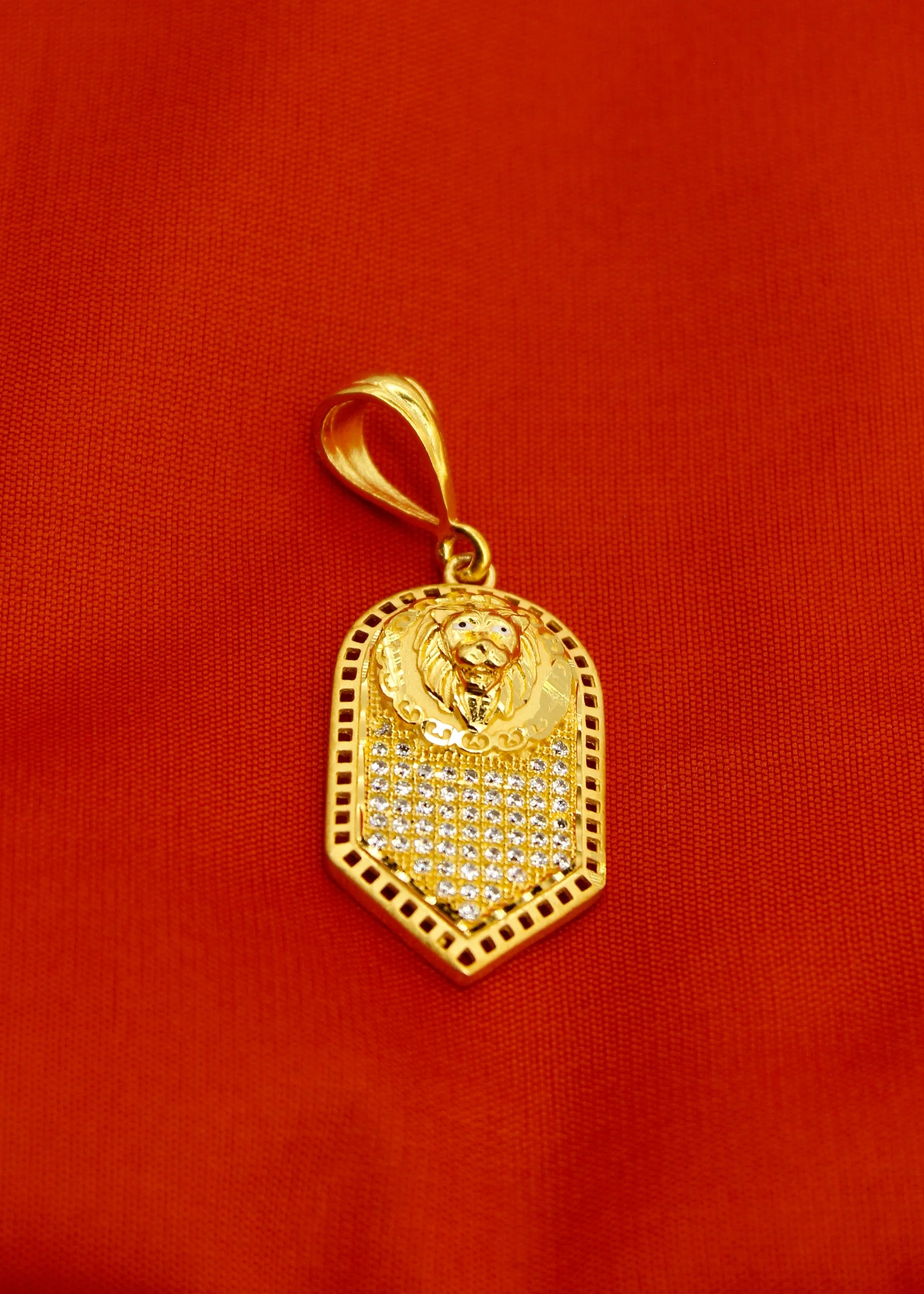 LION DESIGNER STYLISH PENDANT - Image 3