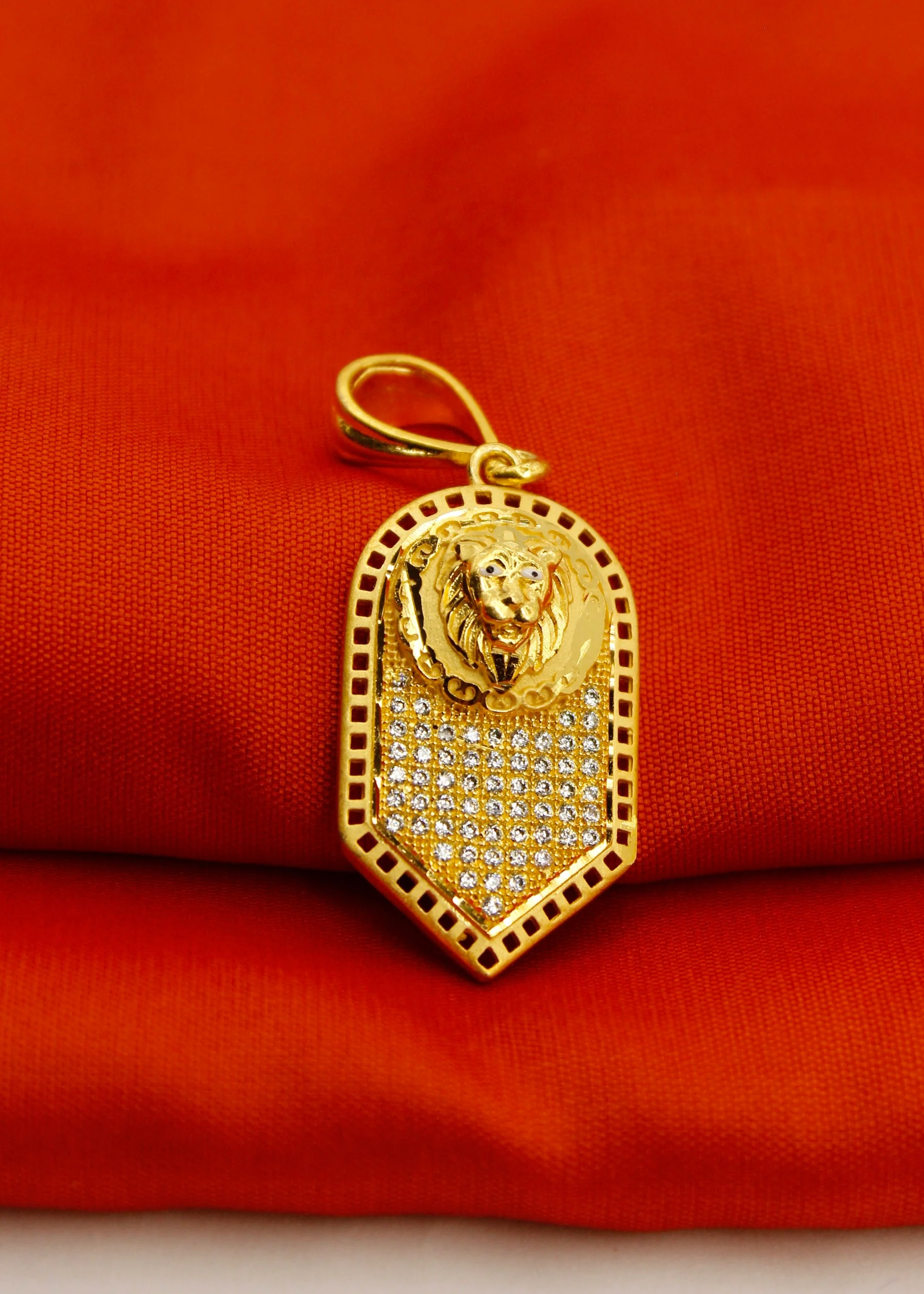 LION DESIGNER STYLISH PENDANT - Image 4