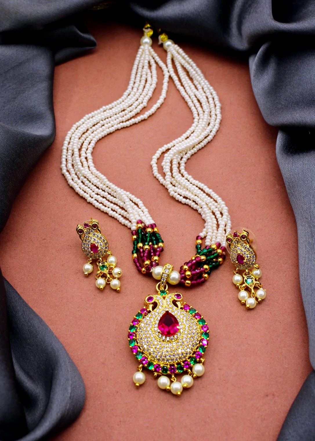 PEACOCK DESIGNER NECKLACE - Image 4
