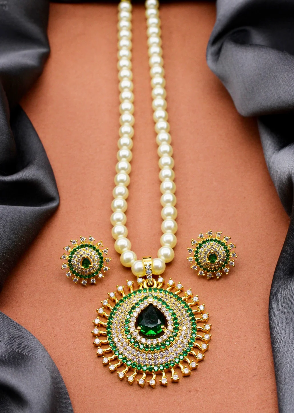 DROPLET DESIGNER NECKLACE - Image 14