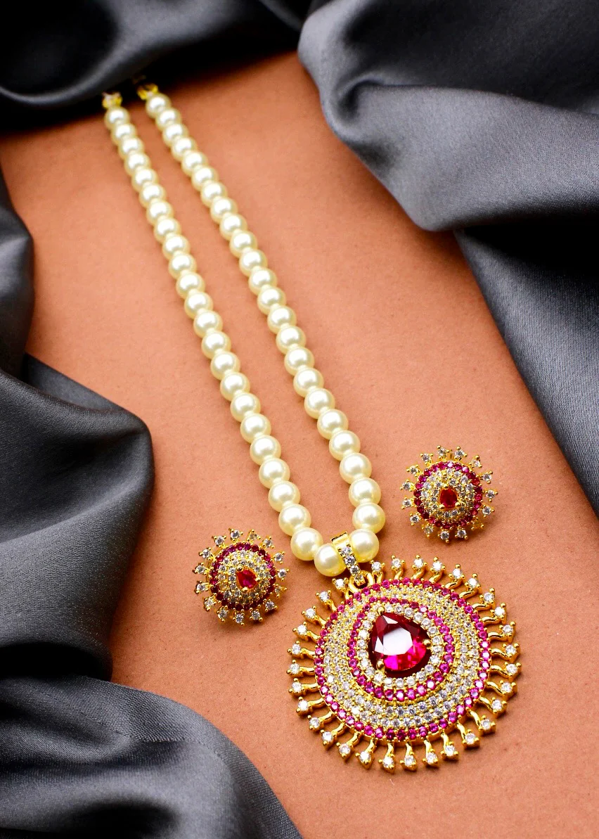 DROPLET DESIGNER NECKLACE - Image 2