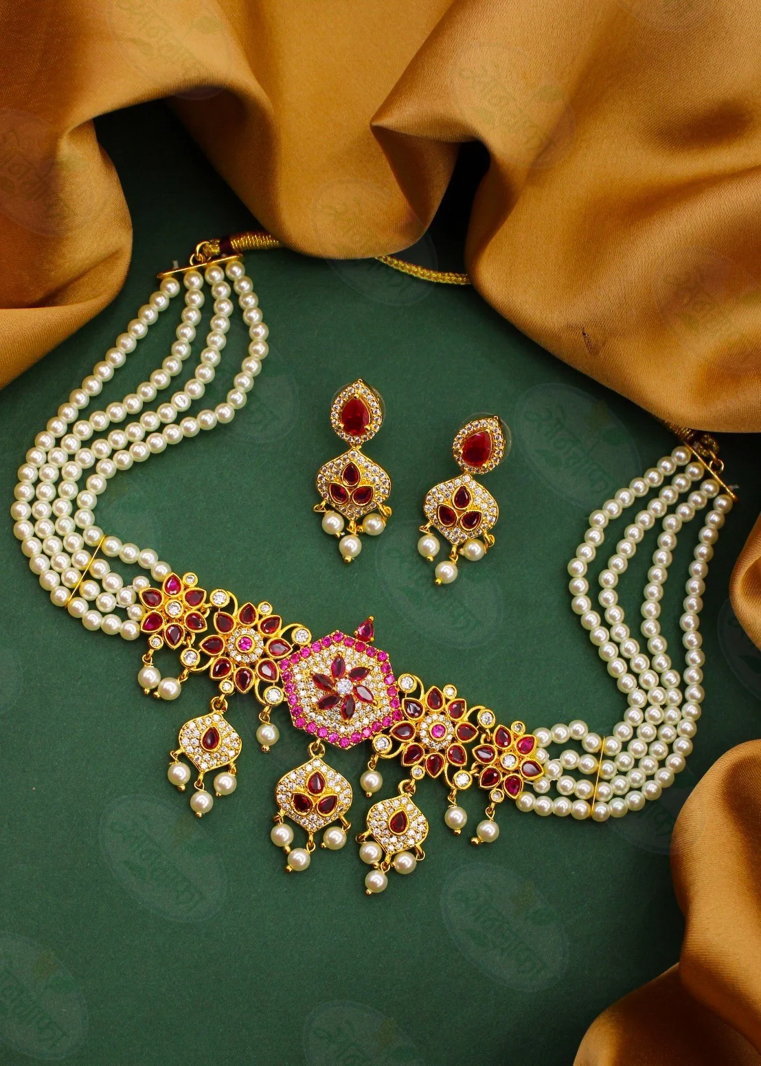 MASSIVE PEARL NECKLACE - Image 2