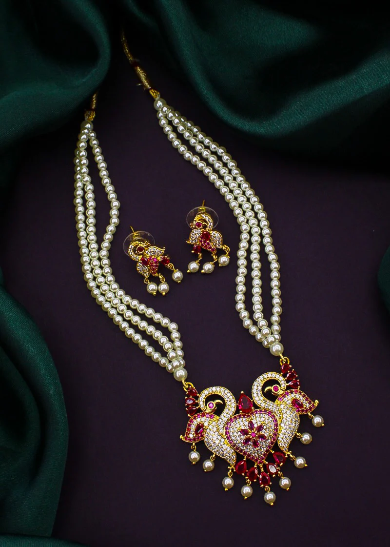 OPULENT PEAFOWL MOTI NECKLACE - Image 3