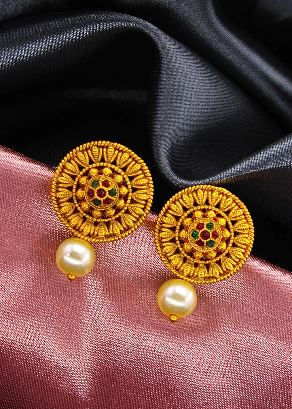 CIRCLE DESIGNER TOPS - Image 4