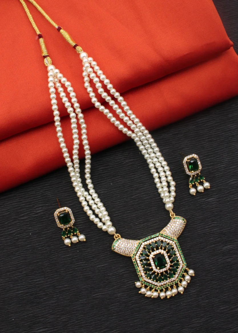 BEAUTEOUS PEARL NECKLACE - Image 4