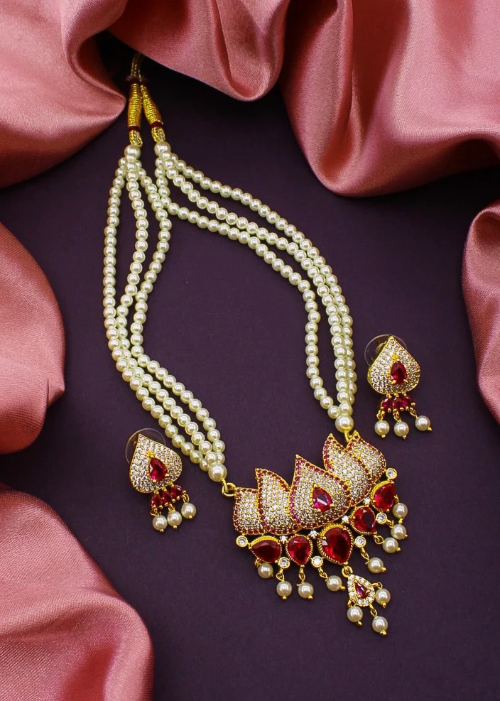LOTUS DESIGNER MOTI NECKLACE - Image 4