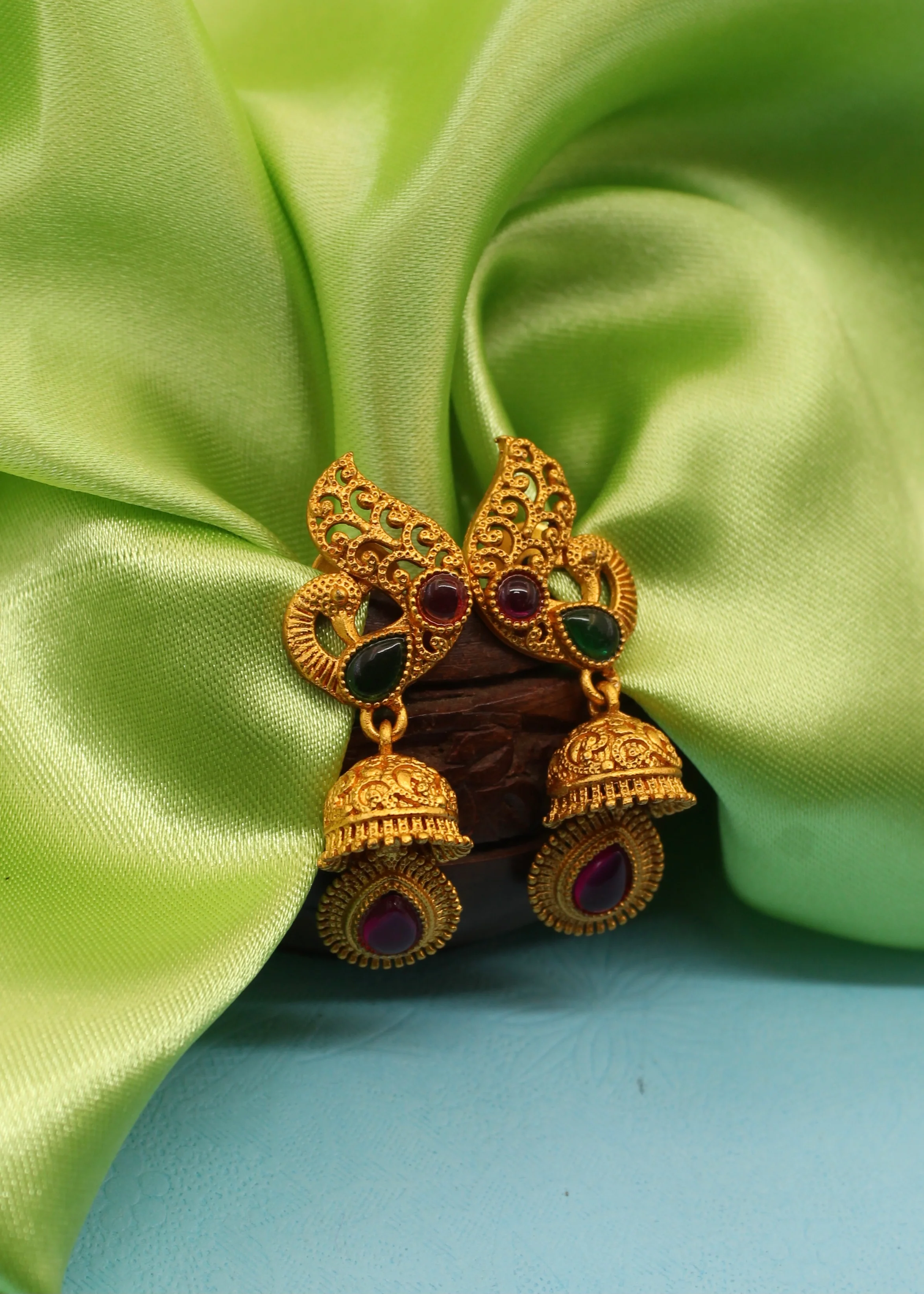 BEAUTIFUL PEACOCK EARRINGS - Image 4
