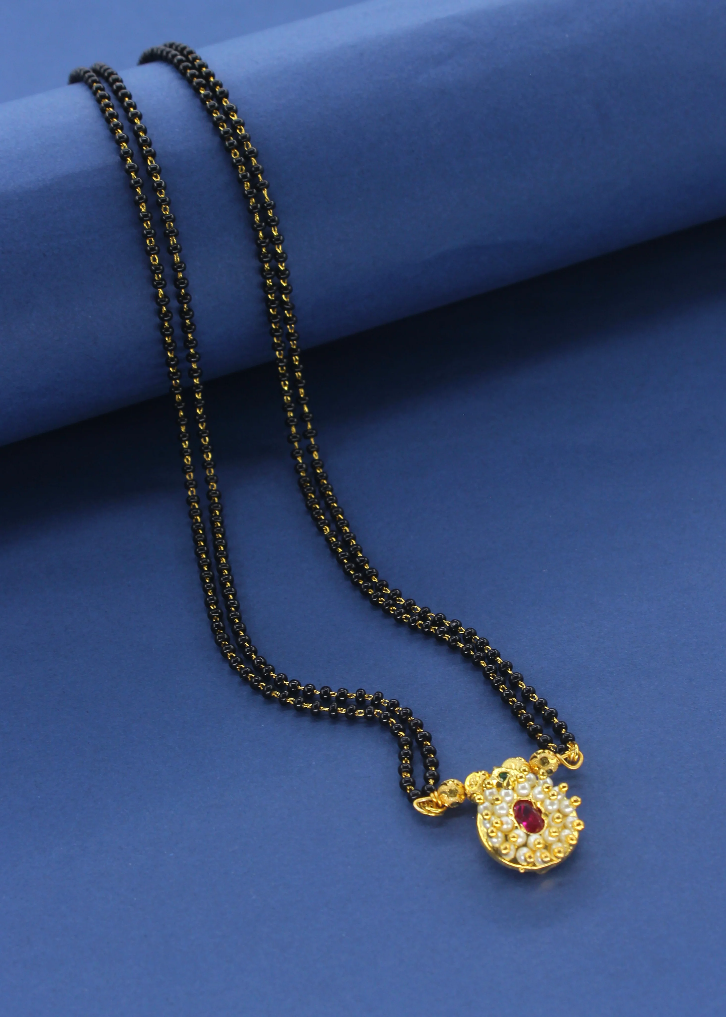 GRACEFUL PEARL MANGALSUTRA - Image 5