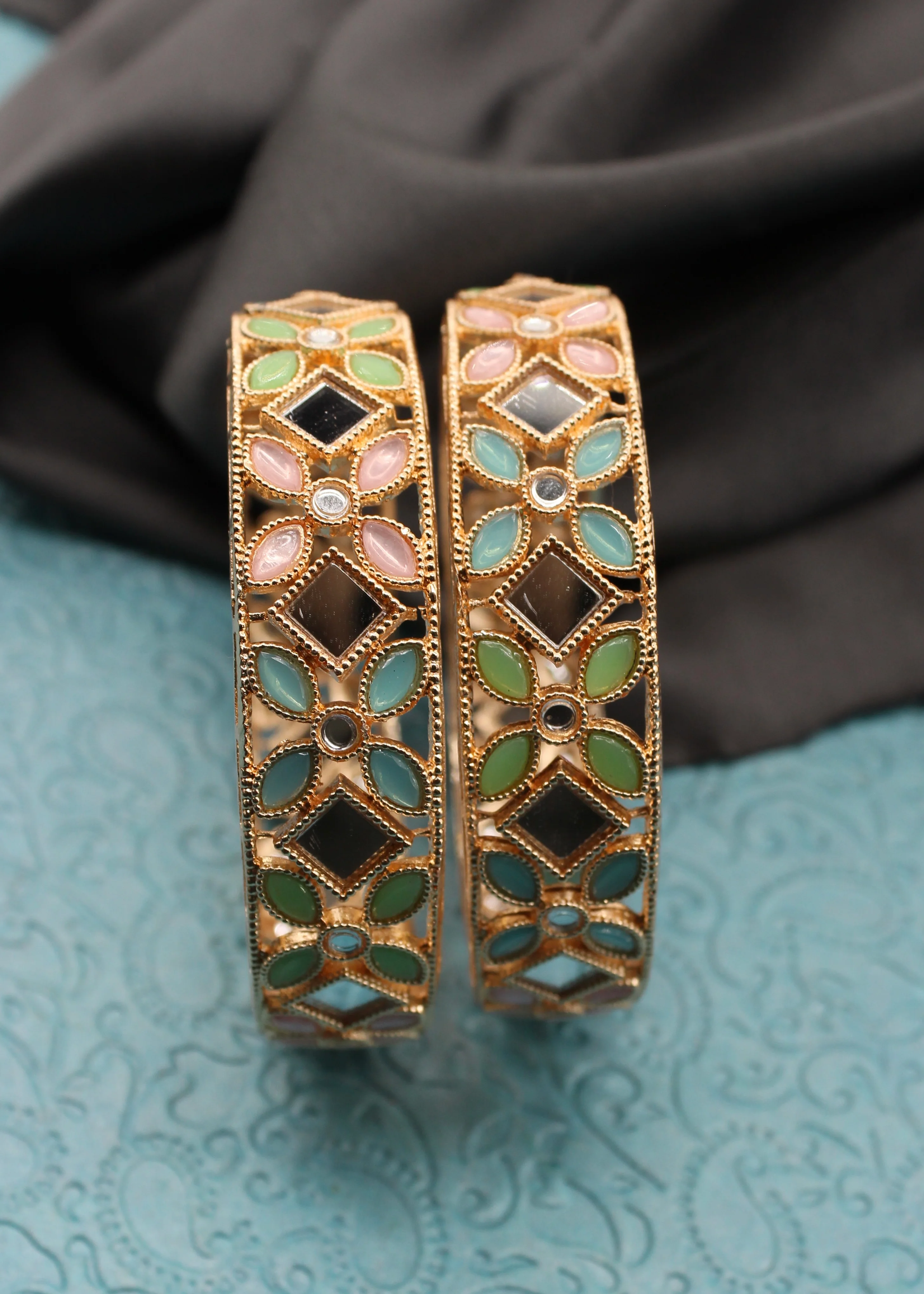 DAINTY FLORET ANTIQUE BANGLES - Image 4