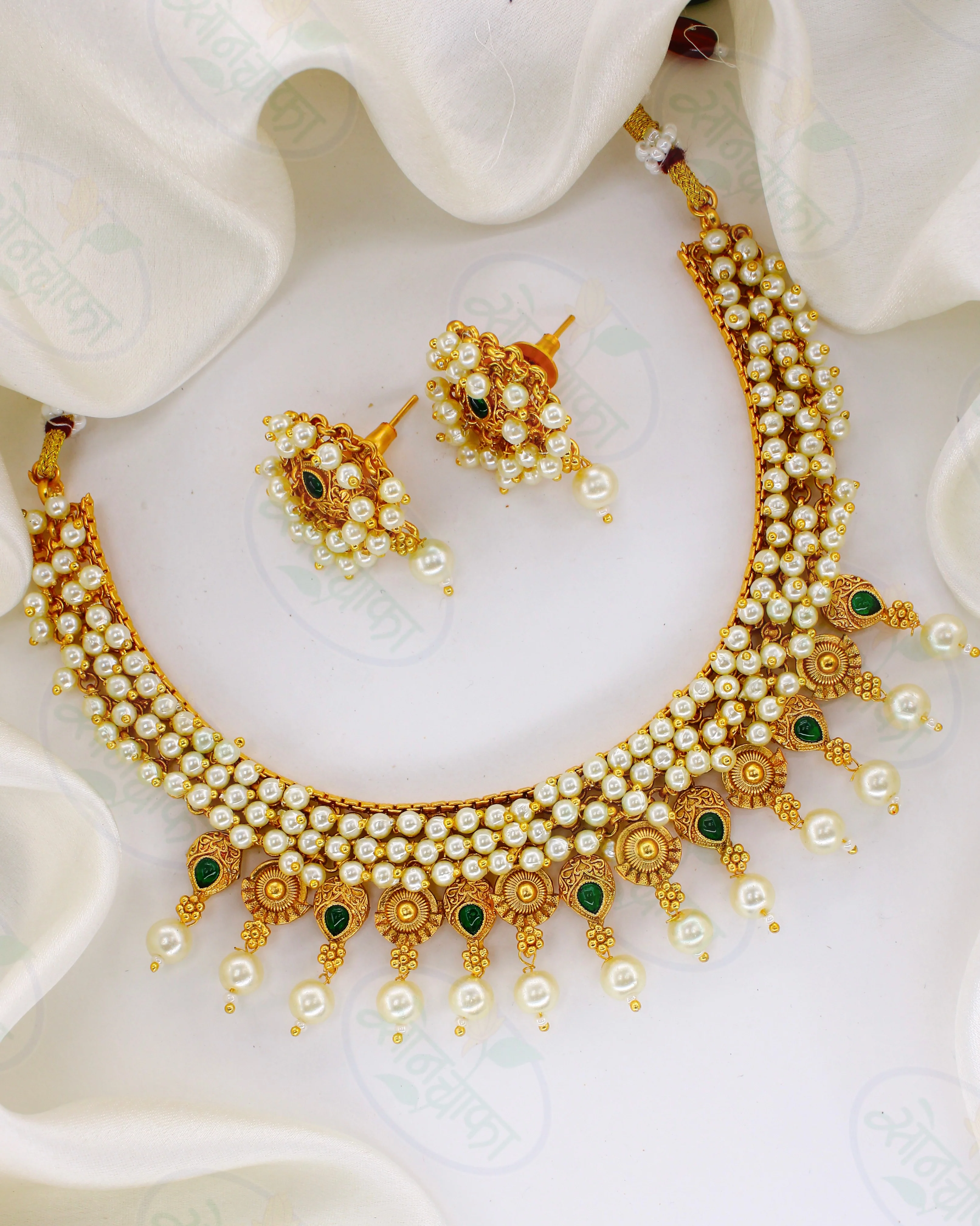 ENCHANTED ALLURE PEARL NECKLACE - Image 7