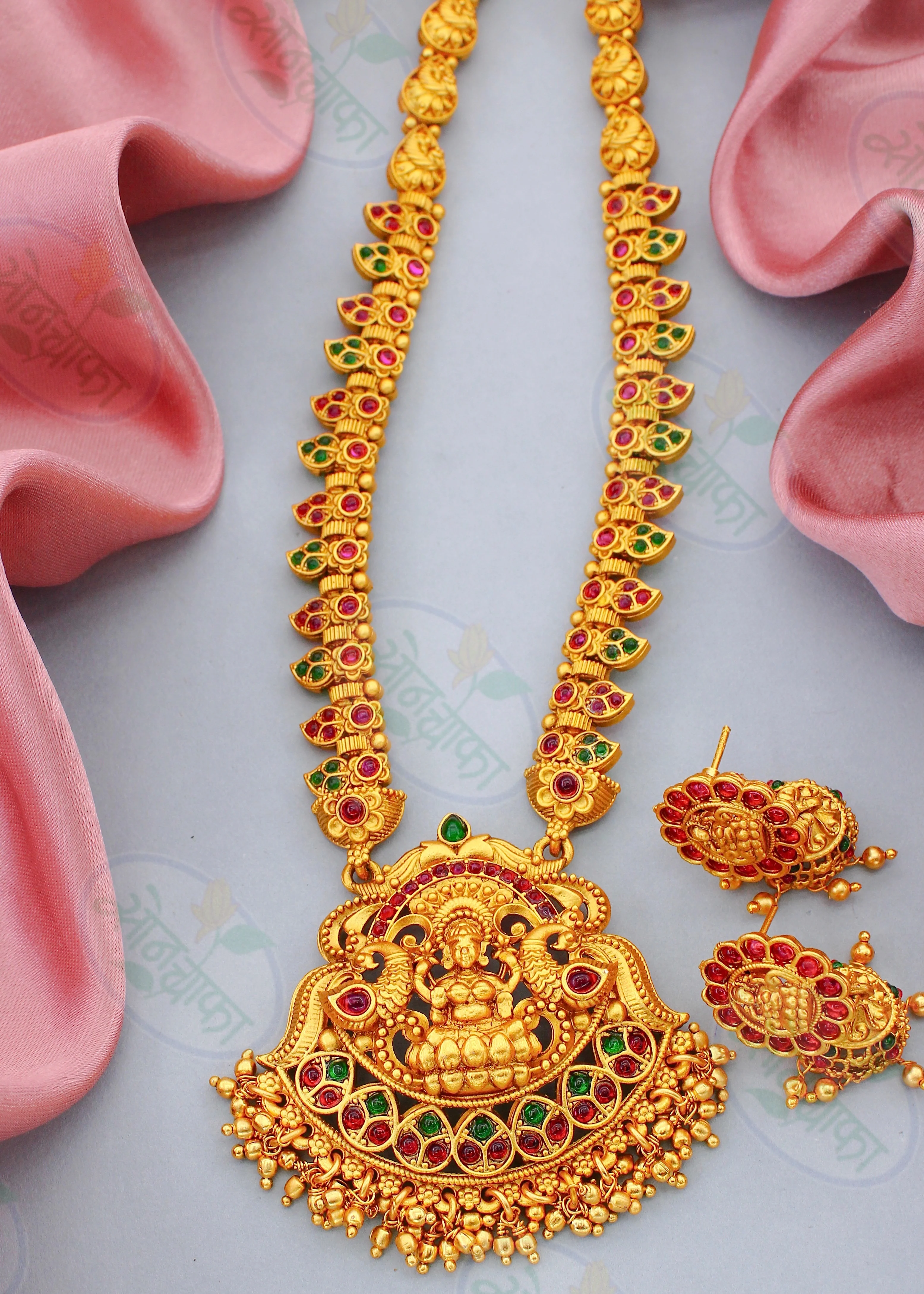 MAJESTIC RAJWADI NECKLACE - Image 3