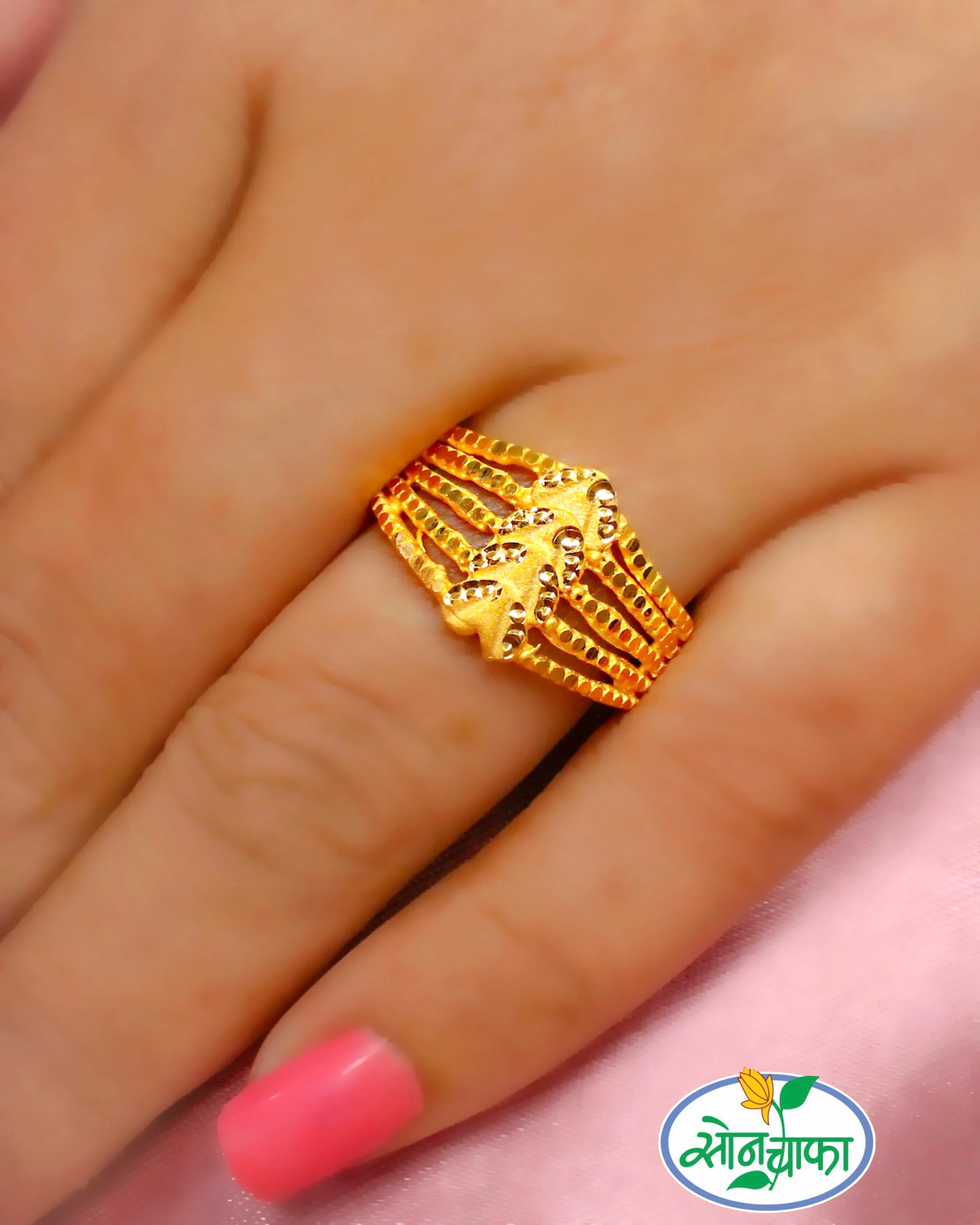 TRADITIONAL FANCY DESIGNER RING